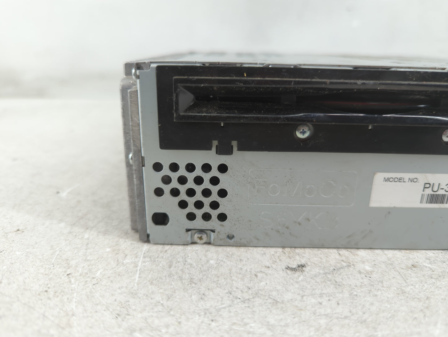 2012 Ford Edge Radio AM FM Cd Player Receiver Replacement P/N:CT4T-19C107-BD Fits OEM Used Auto Parts - Oemusedautoparts1.co