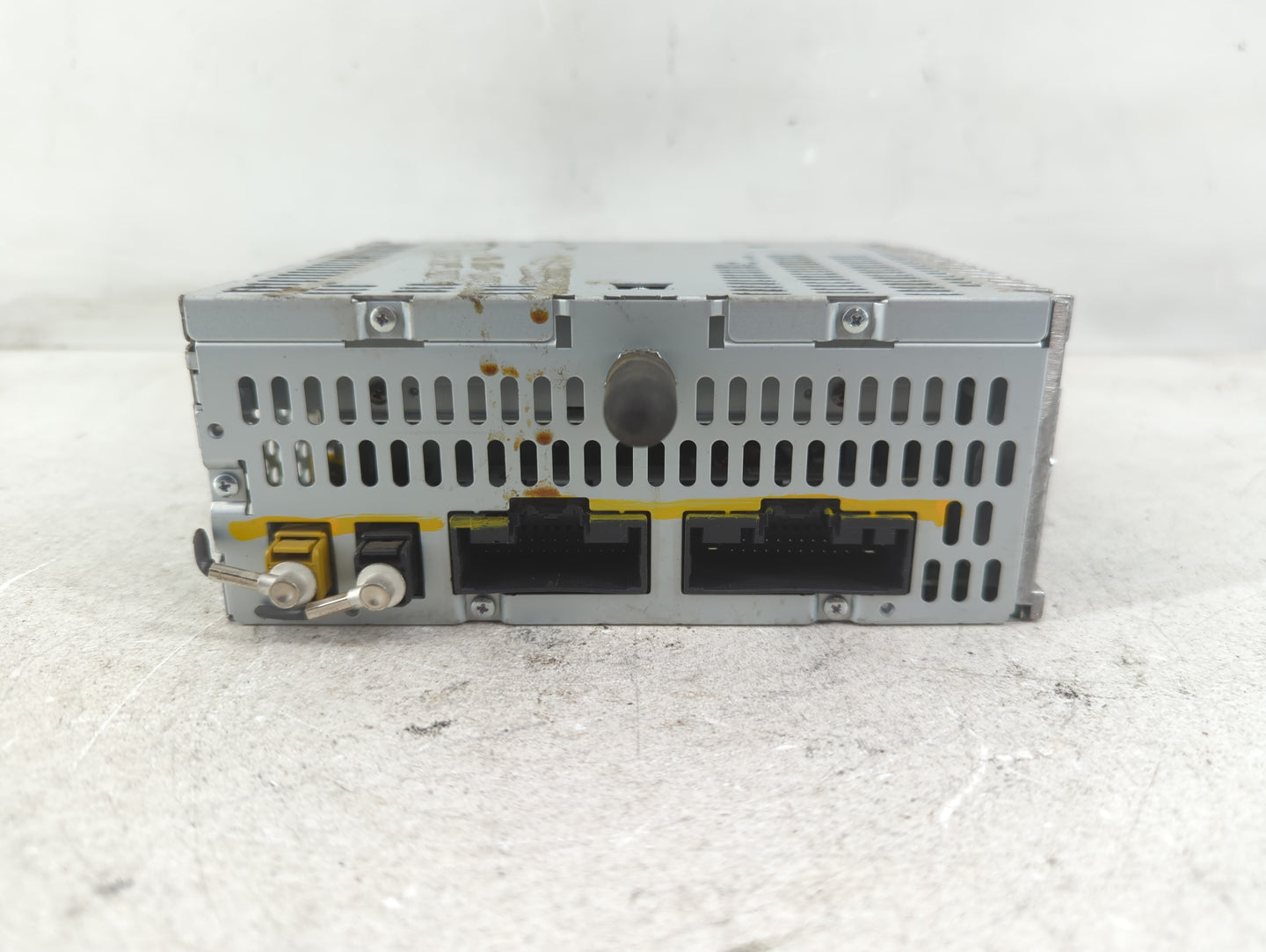 2012 Ford Edge Radio AM FM Cd Player Receiver Replacement P/N:CT4T-19C107-BD Fits OEM Used Auto Parts - Oemusedautoparts1.co