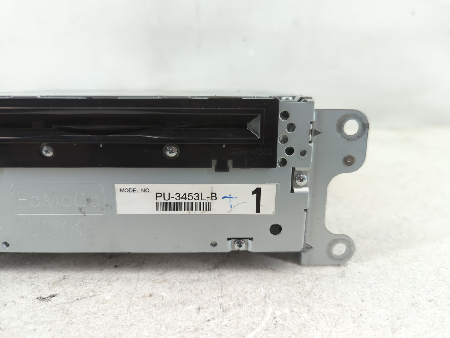 2012 Ford Edge Radio AM FM Cd Player Receiver Replacement P/N:CT4T-19C107-AC Fits Fits 2013 OEM Used Auto Parts - Oemusedaut
