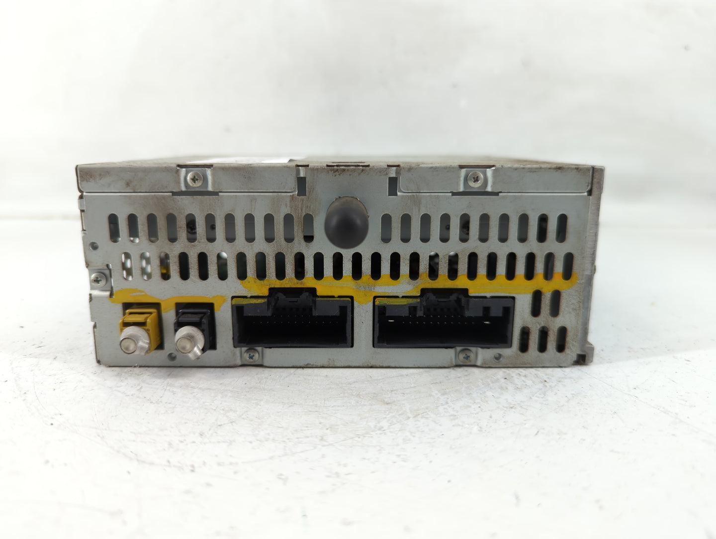 2012 Ford Edge Radio AM FM Cd Player Receiver Replacement P/N:CT4T-19C107-BD Fits OEM Used Auto Parts - Oemusedautoparts1.co