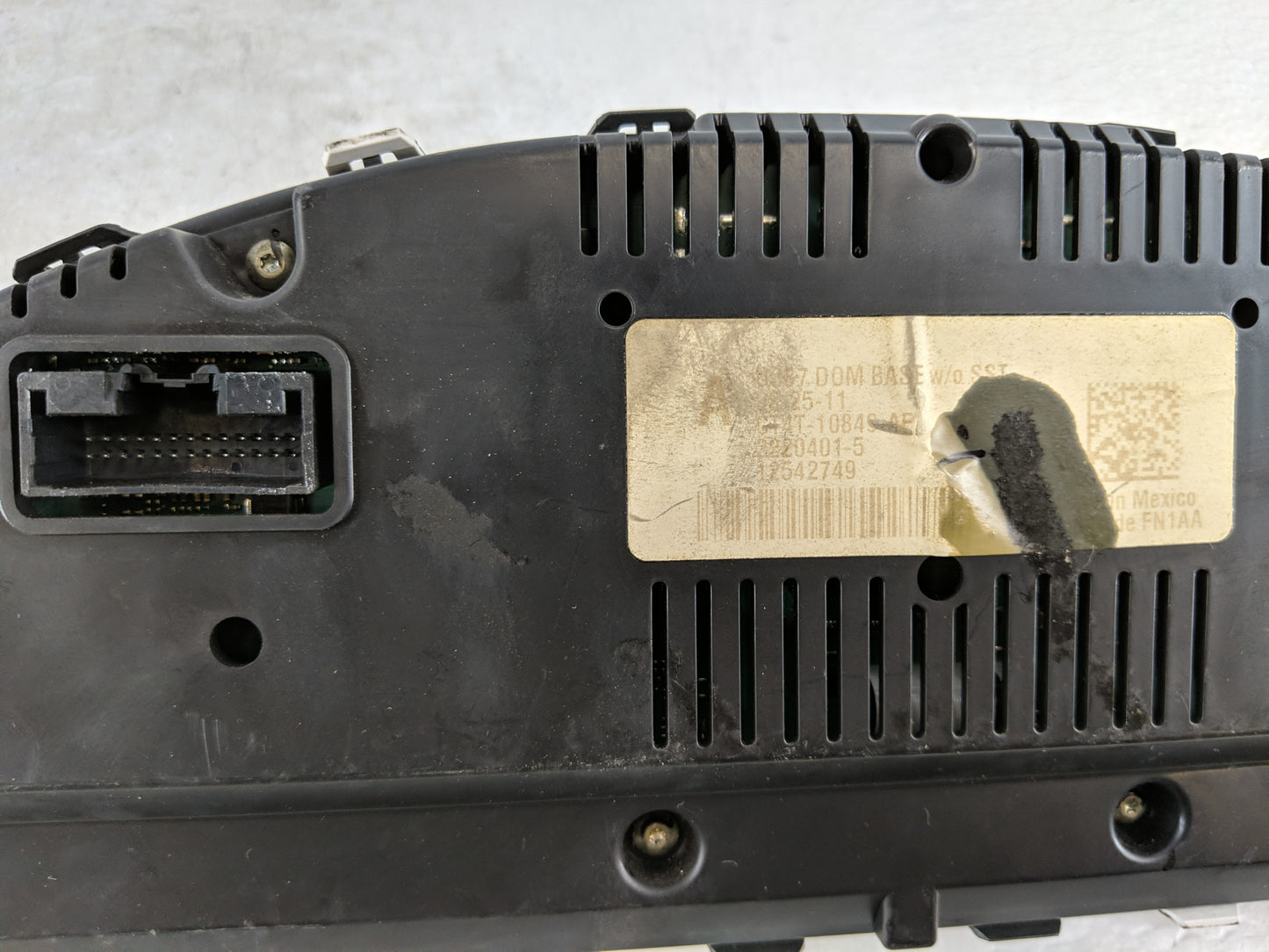 2012 Ford Edge Instrument Cluster Speedometer Gauges P/N:CT4T-10849-CF Fits OEM Used Auto Parts - Oemusedautoparts1.com