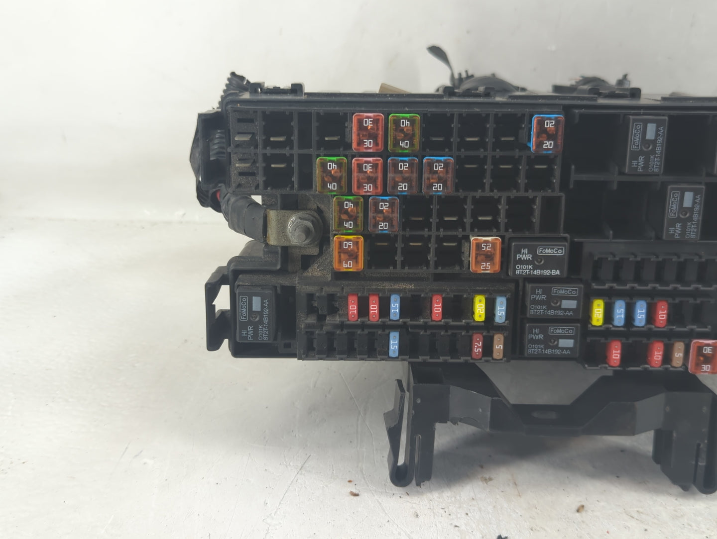 2012-2014 Ford Edge Fusebox Fuse Box Panel Relay Module P/N:3T4T-14A003-AA Fits Fits 2012 2013 2014 OEM Used Auto Parts - Oe