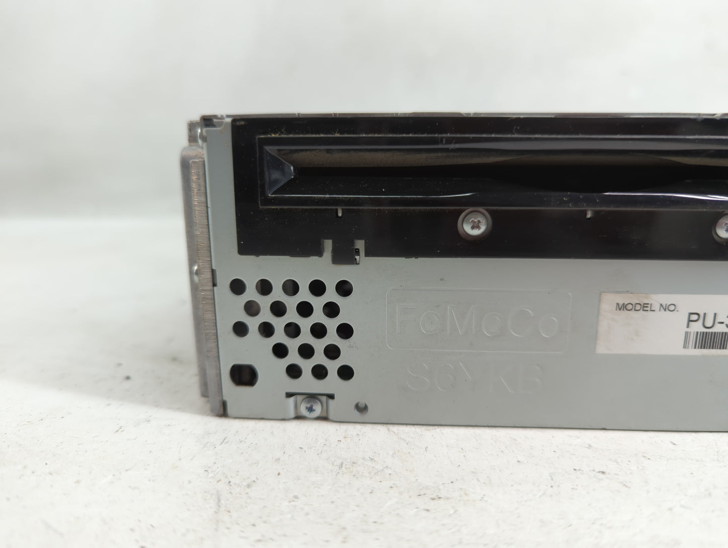2012 Ford Edge Radio AM FM Cd Player Receiver Replacement P/N:CT4T-19C107-CD Fits OEM Used Auto Parts - Oemusedautoparts1.co