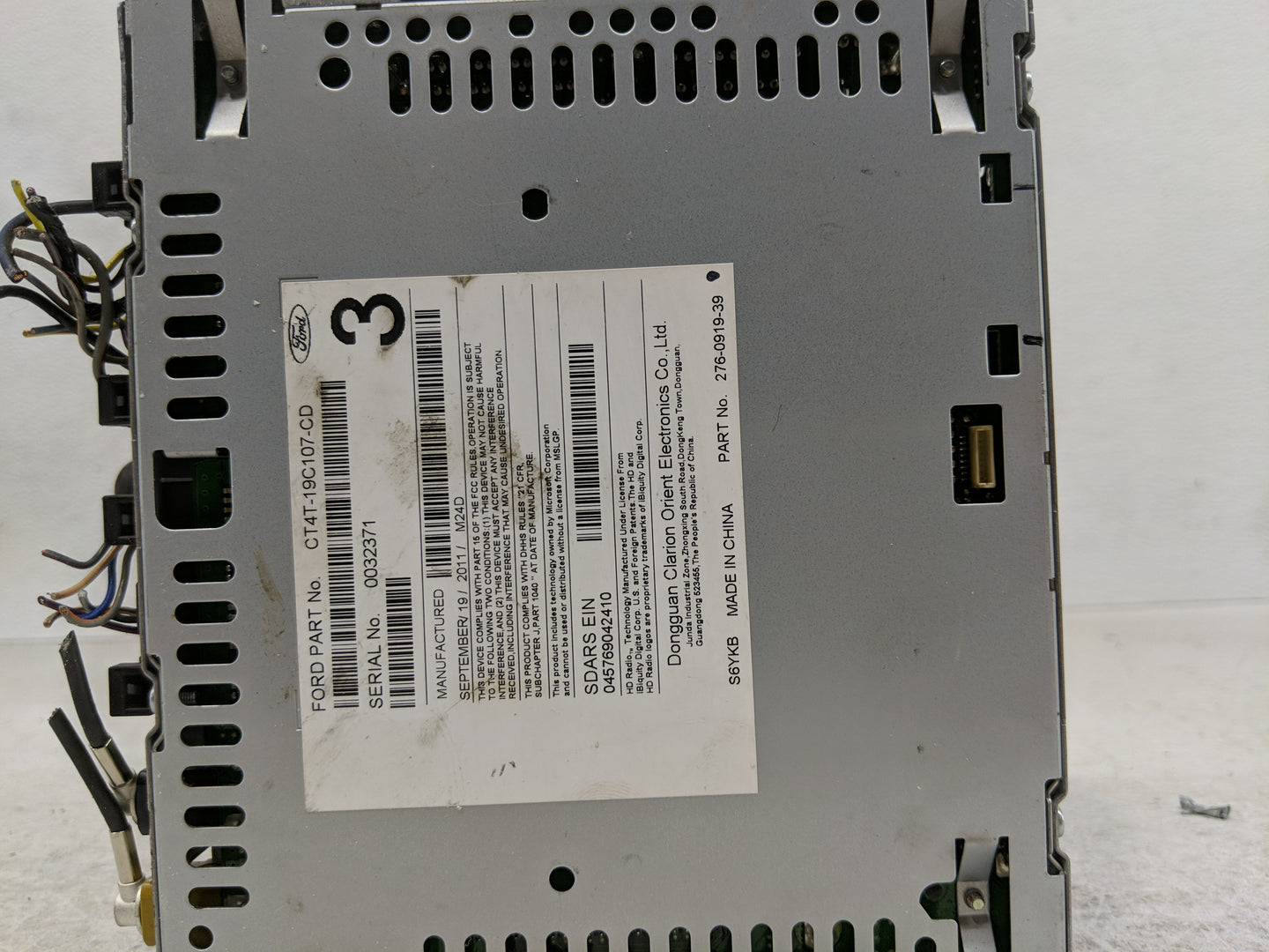 2012 Ford Edge Radio AM FM Cd Player Receiver Replacement P/N:CT4T-19C107-CD Fits OEM Used Auto Parts - Oemusedautoparts1.co