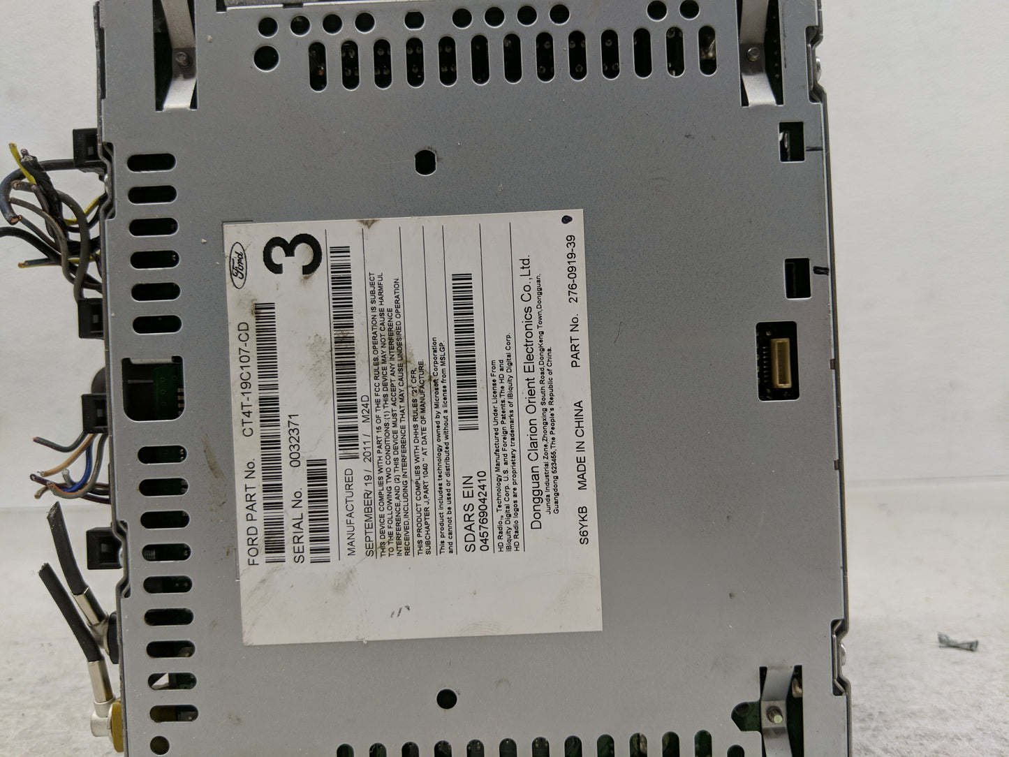 2012 Ford Edge Radio AM FM Cd Player Receiver Replacement P/N:CT4T-19C107-CD Fits OEM Used Auto Parts - Oemusedautoparts1.co