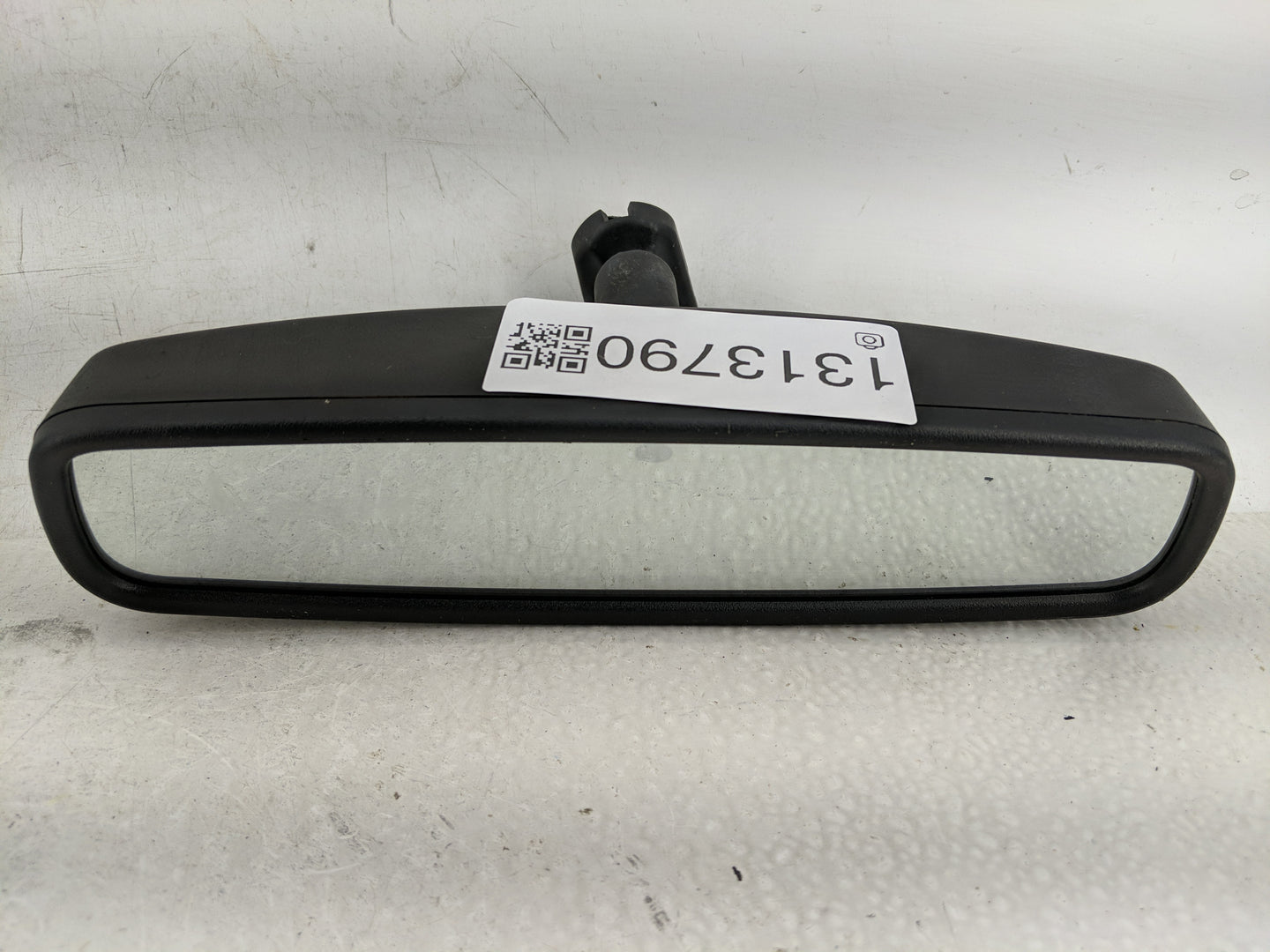 2011-2018 Ford Edge Interior Rear View Mirror Replacement OEM P/N:E11026533 Fits OEM Used Auto Parts - Oemusedautoparts1.com