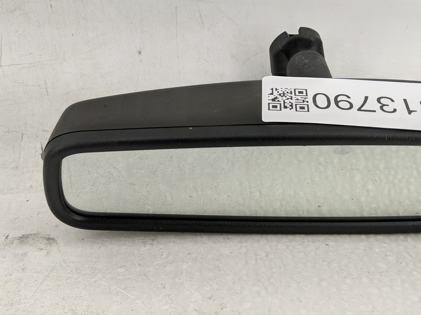 2011-2018 Ford Edge Interior Rear View Mirror Replacement OEM P/N:E11026533 Fits OEM Used Auto Parts - Oemusedautoparts1.com