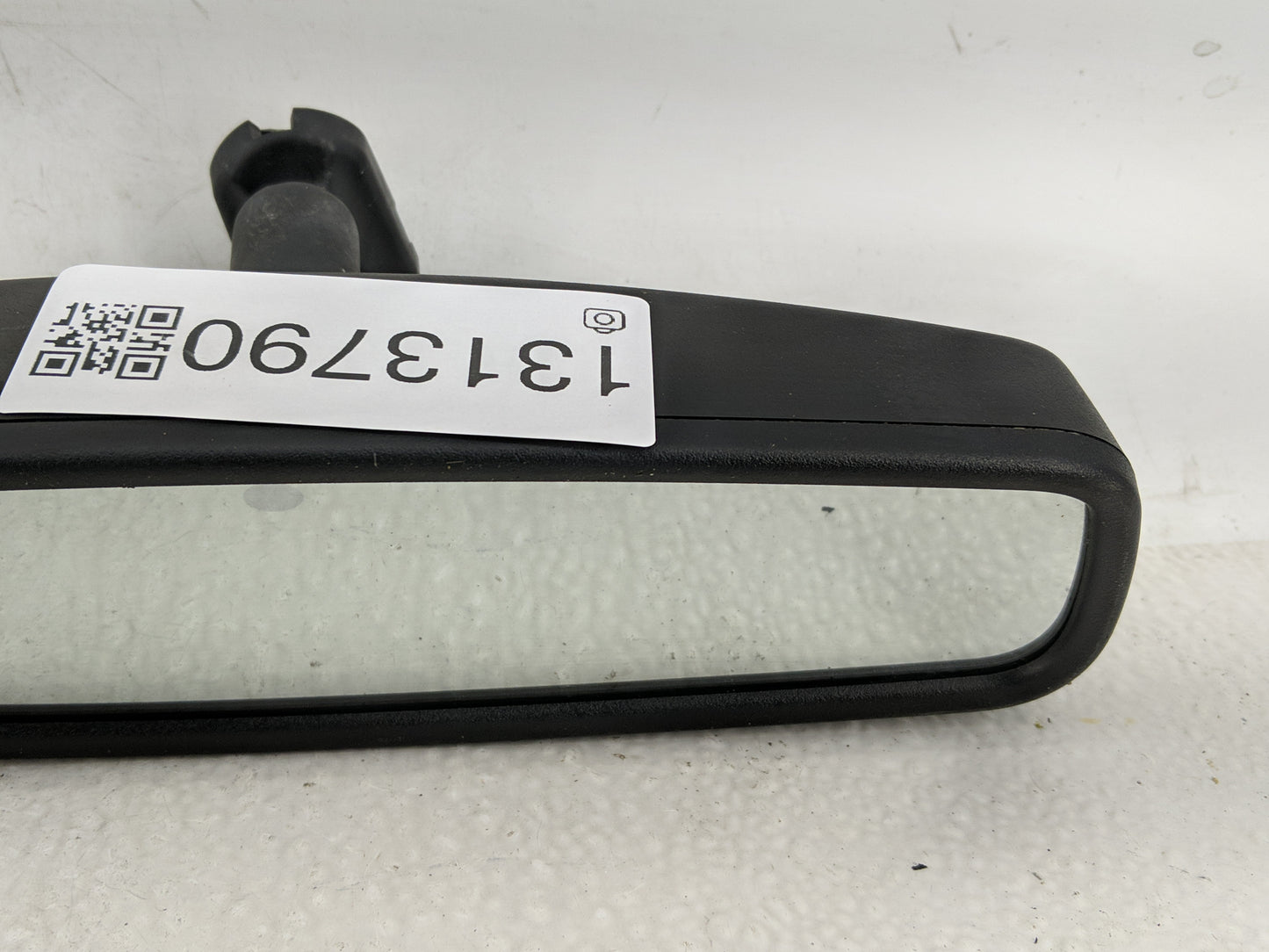 2011-2018 Ford Edge Interior Rear View Mirror Replacement OEM P/N:E11026533 Fits OEM Used Auto Parts - Oemusedautoparts1.com