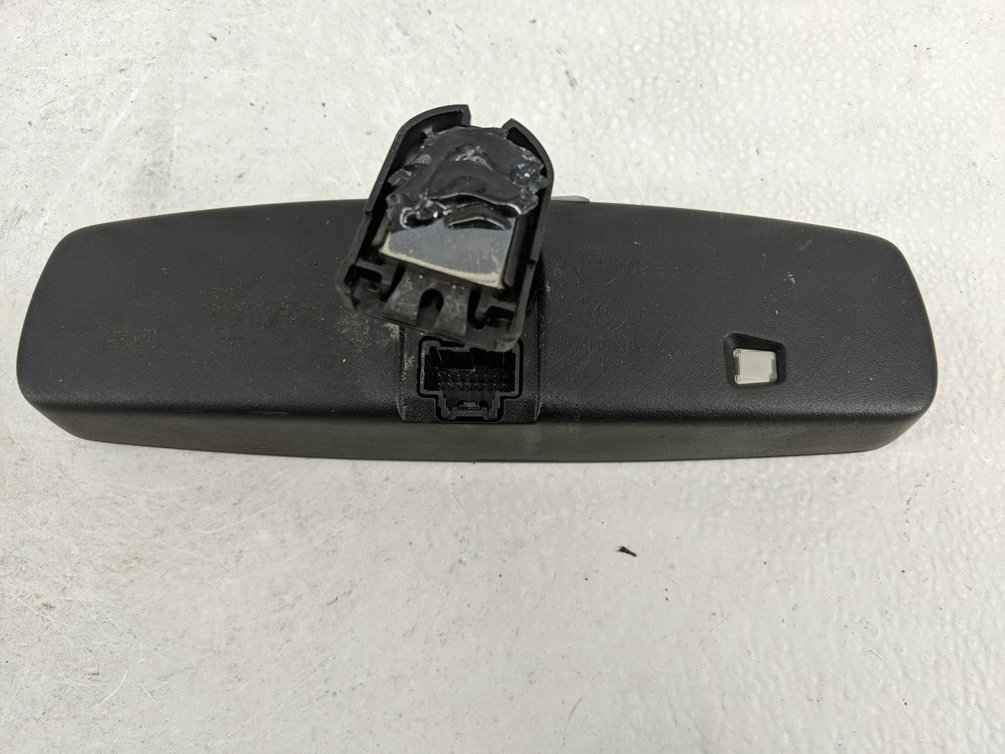 2011-2018 Ford Edge Interior Rear View Mirror Replacement OEM P/N:E11026533 Fits OEM Used Auto Parts - Oemusedautoparts1.com
