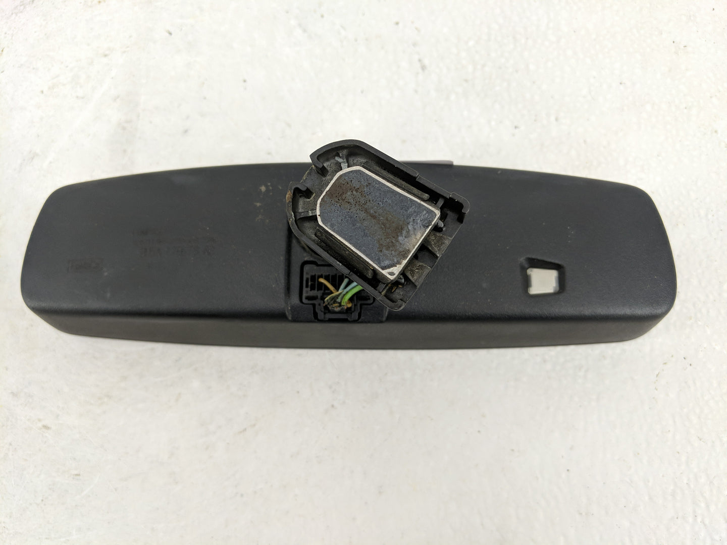 2007-2020 Ford Edge Interior Rear View Mirror Replacement OEM P/N:E11026533 Fits OEM Used Auto Parts - Oemusedautoparts1.com