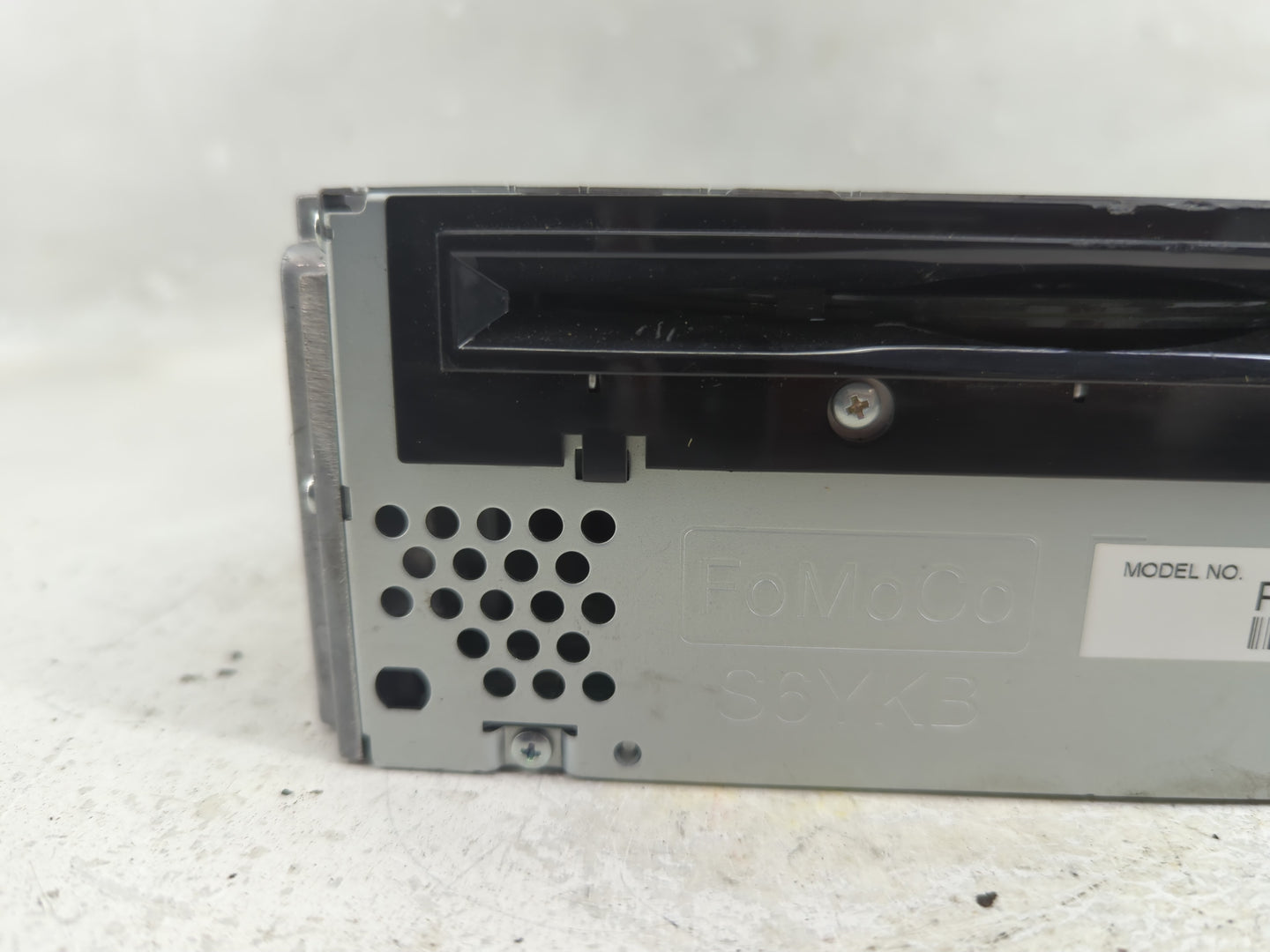 2012 Ford Edge Radio AM FM Cd Player Receiver Replacement P/N:CT4T-19C107-BD Fits Fits 2013 OEM Used Auto Parts - Oemusedaut