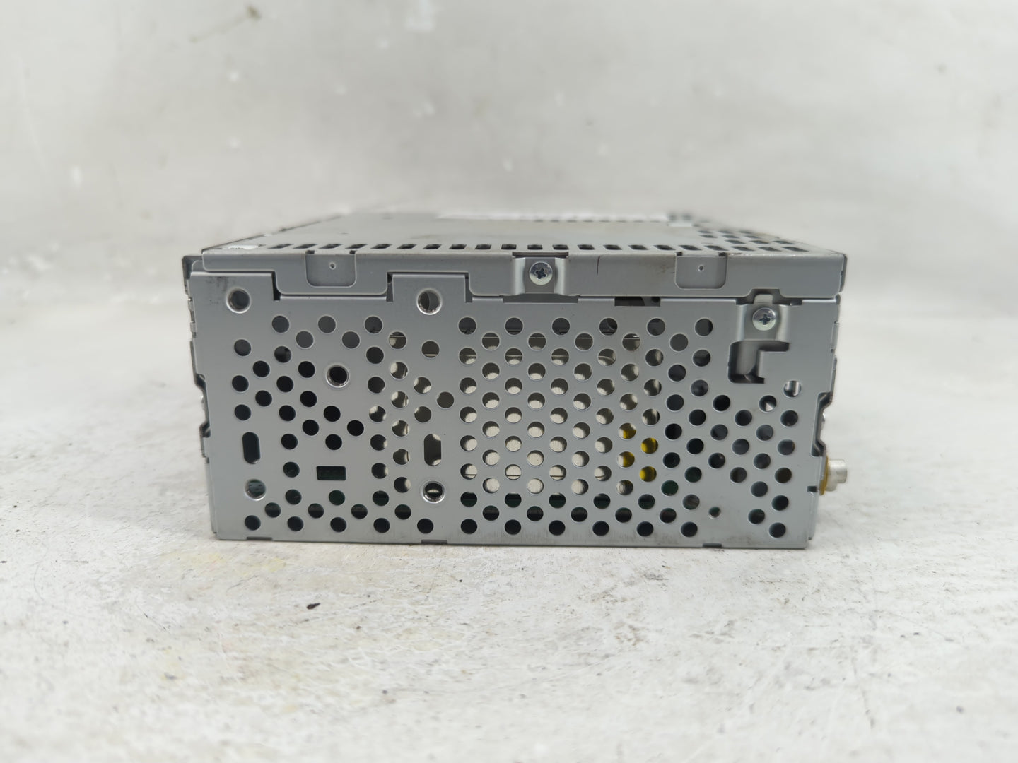 2012 Ford Edge Radio AM FM Cd Player Receiver Replacement P/N:CT4T-19C107-BD Fits Fits 2013 OEM Used Auto Parts - Oemusedaut