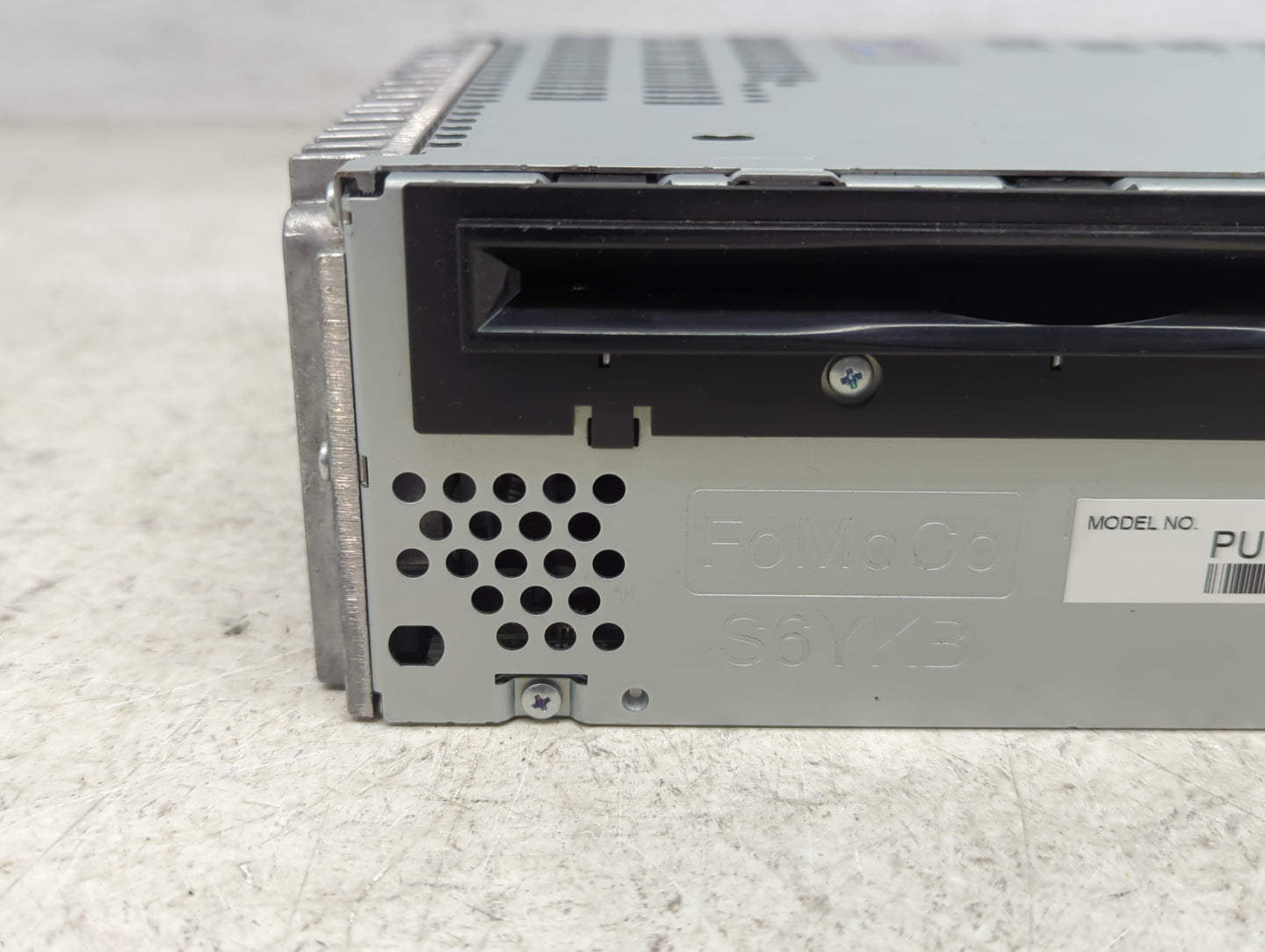 2012 Ford Edge Radio AM FM Cd Player Receiver Replacement P/N:CT4T-19C107-BD Fits OEM Used Auto Parts - Oemusedautoparts1.co