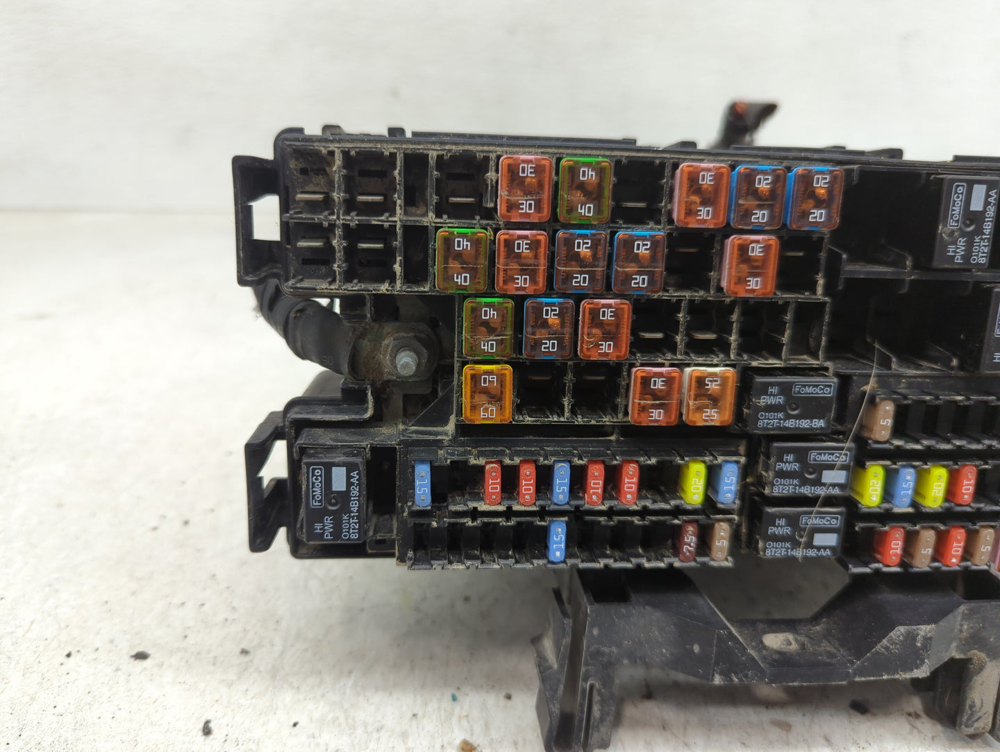 2012-2014 Ford Edge Fusebox Fuse Box Panel Relay Module P/N:BT4T-14A003-AA Fits Fits 2012 2013 2014 OEM Used Auto Parts - Oe