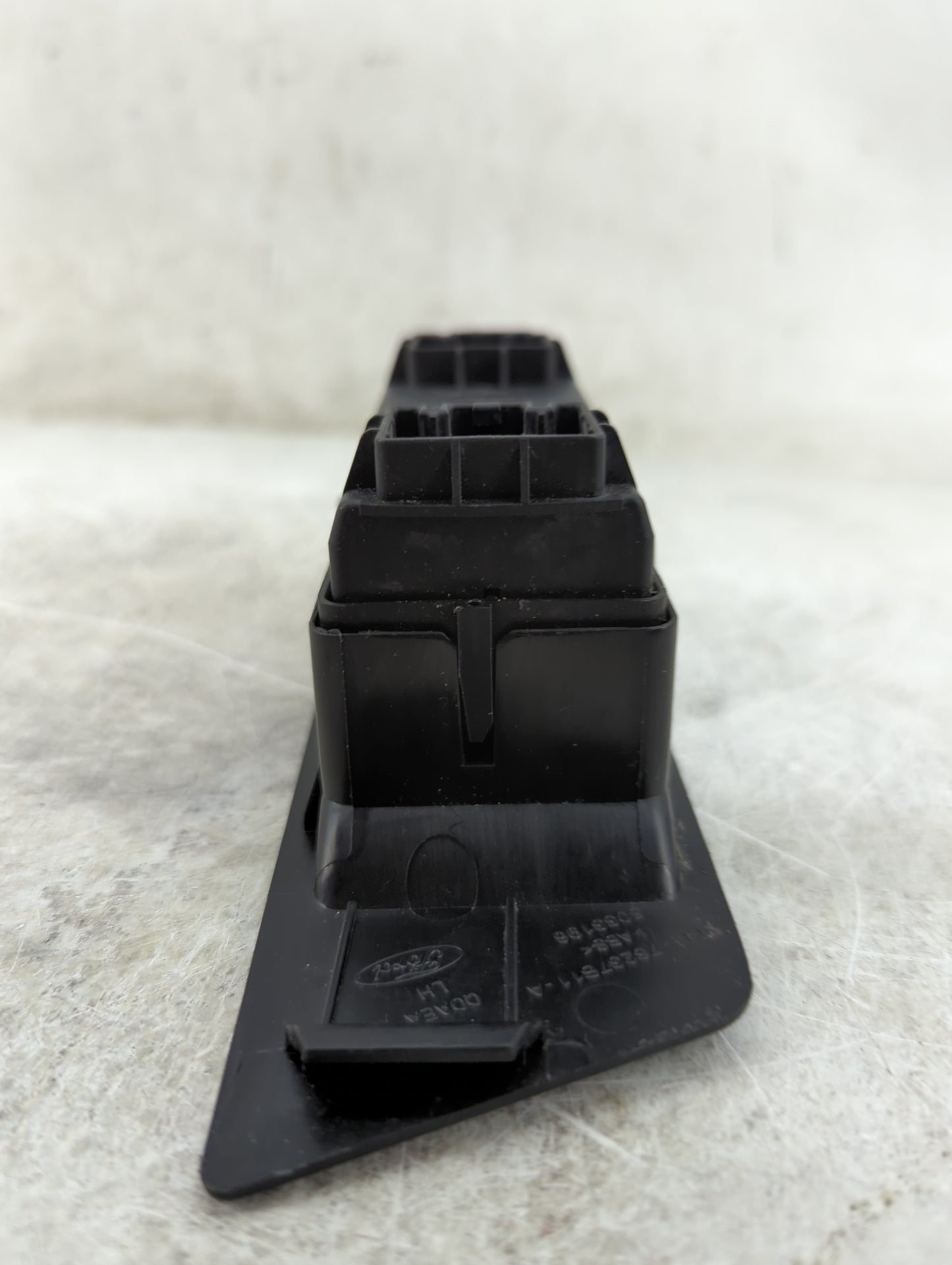 2011-2014 Ford Edge Master Power Window Switch Replacement Driver Side Left P/N:BT4T-14540-AAW 7S2T-7S277511-A Fits OEM Used