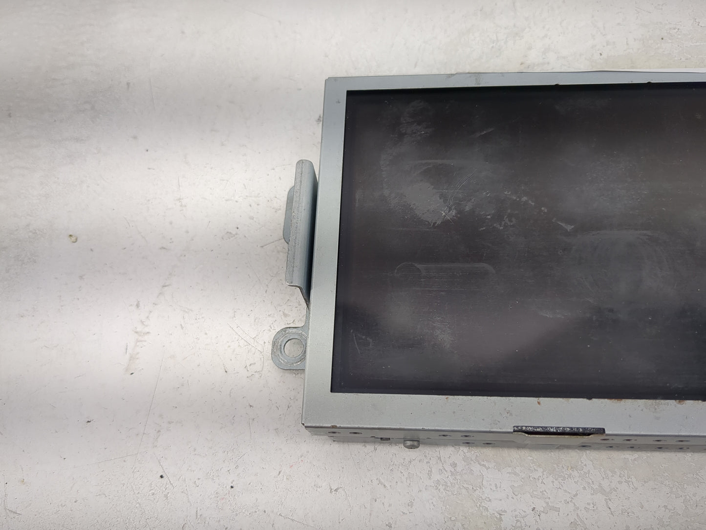 2012-2014 Ford Edge Information Display Screen 1472824 - Oemusedautoparts1.com