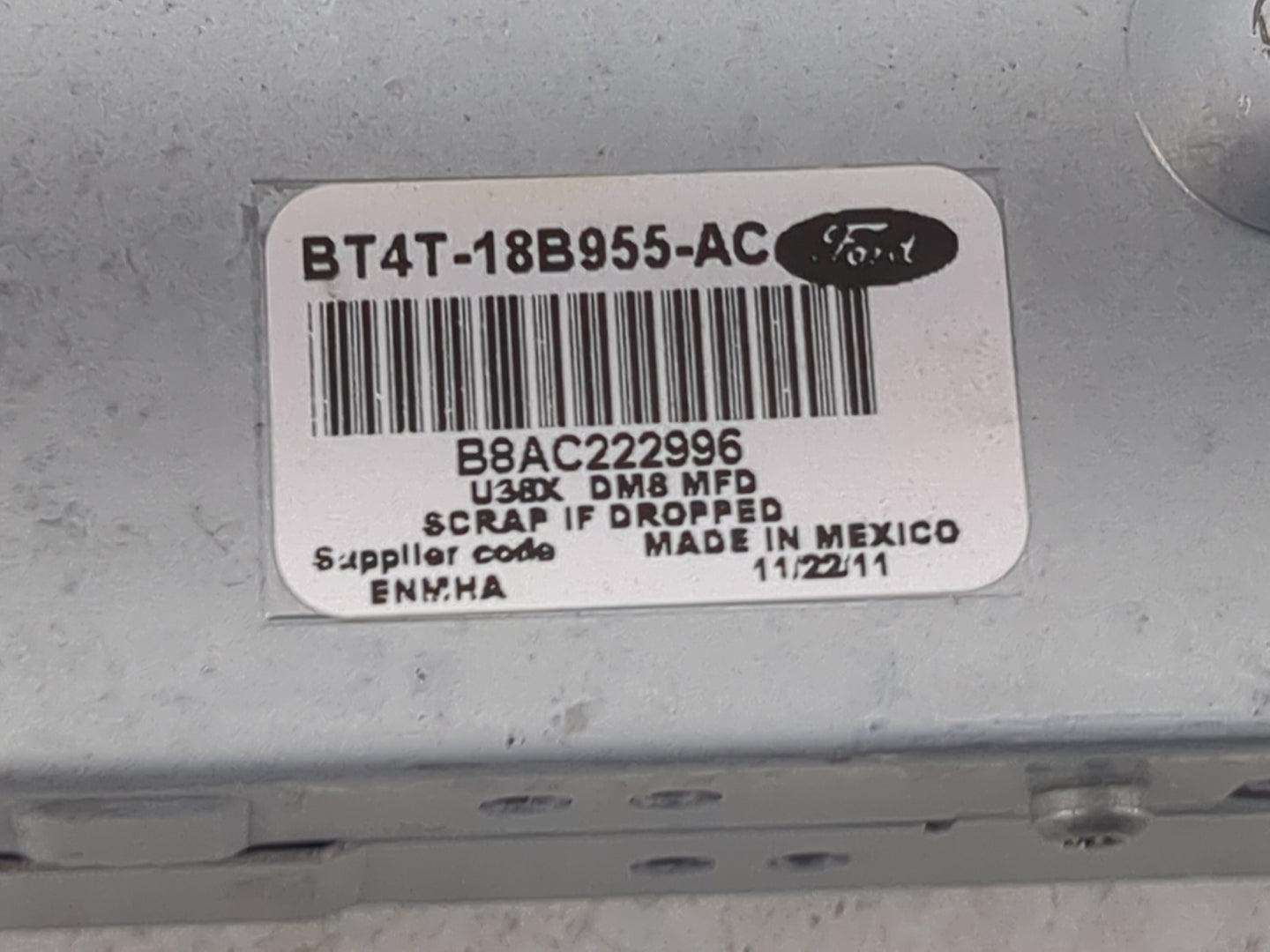 2012-2014 Ford Edge Information Display Screen 1472824 - Oemusedautoparts1.com
