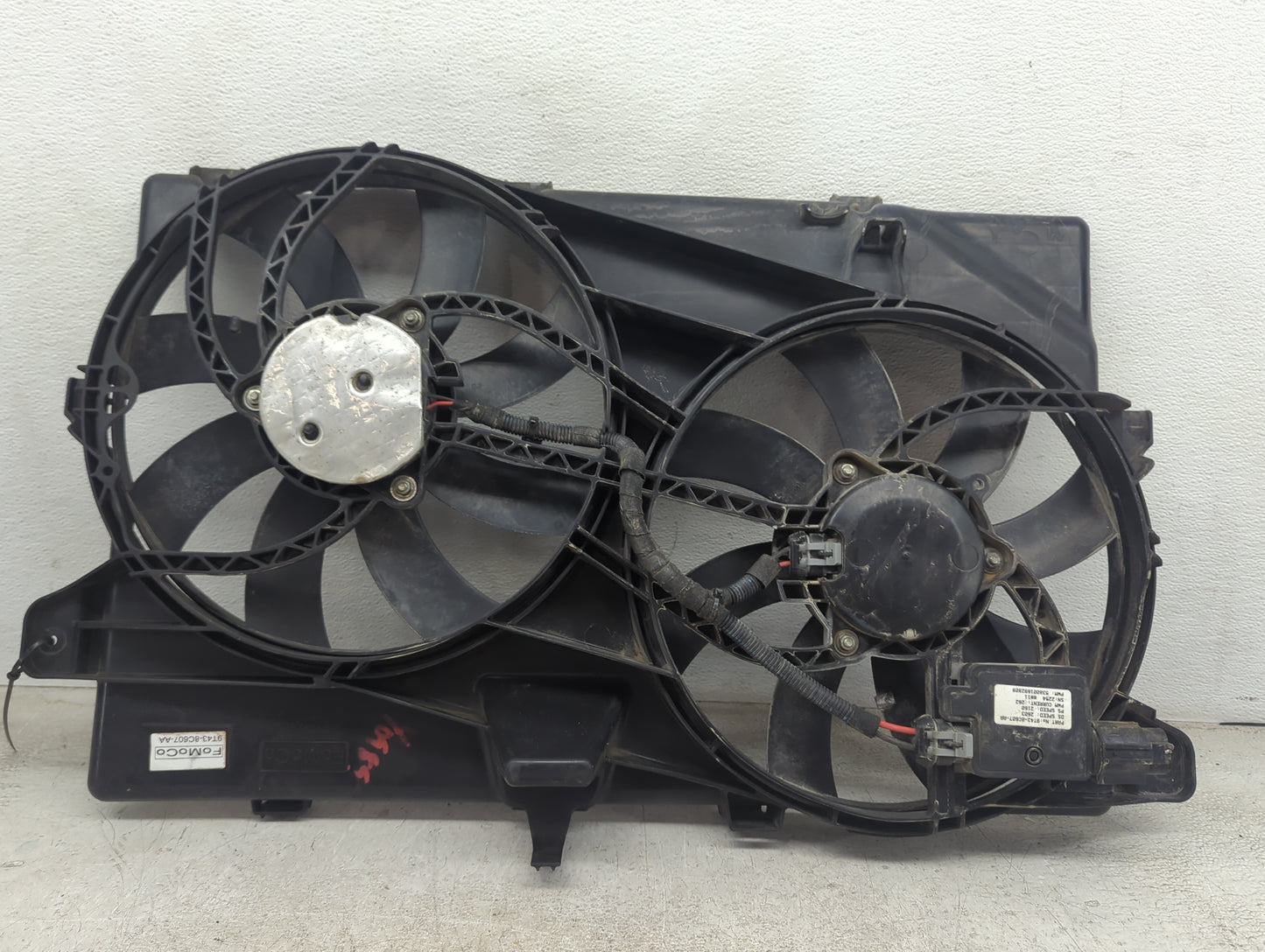 2012 Ford Edge Electric Radiator Cooling Fan Motor Assembly P/N:9T43-8C607-AA Fits OEM Used Auto Parts - Oemusedautoparts1.c