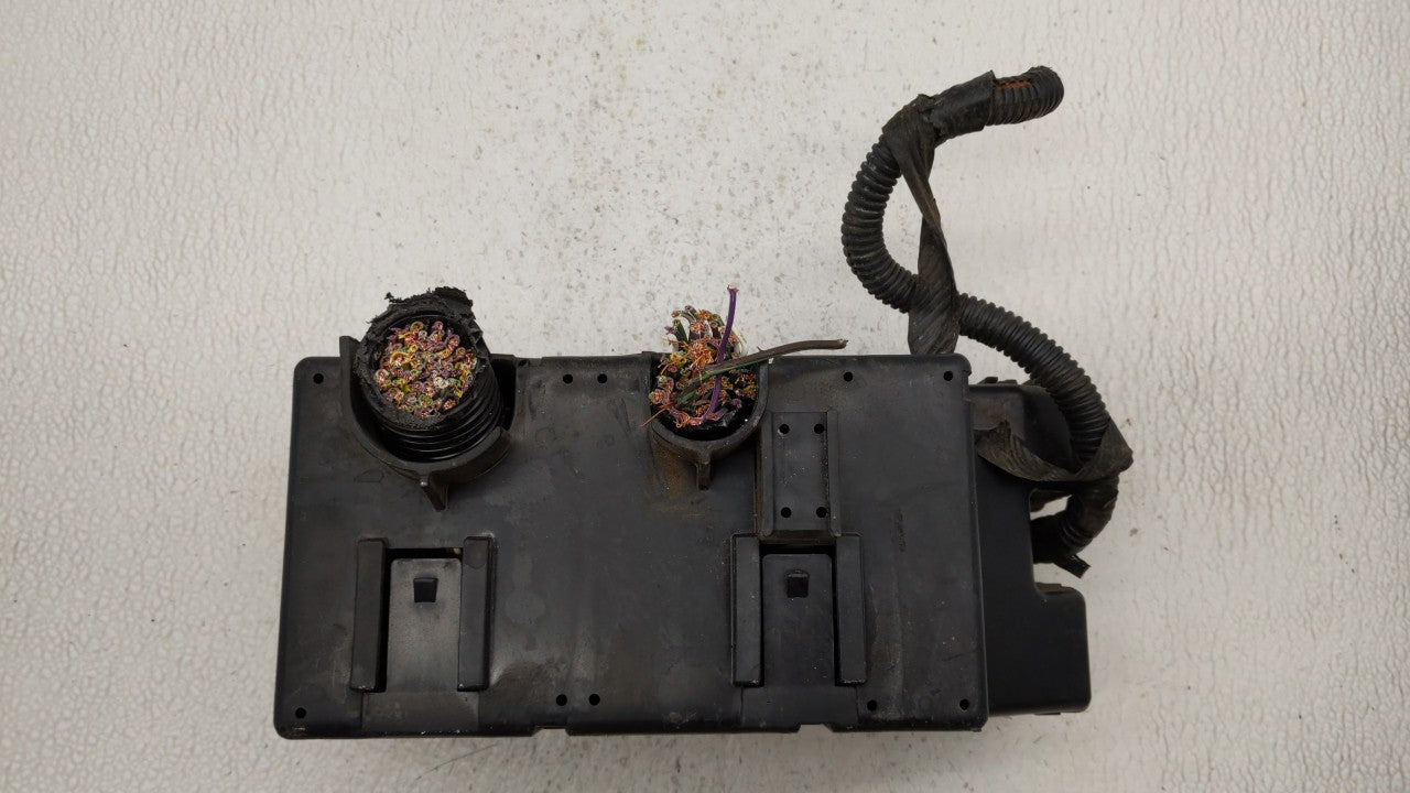 2012-2014 Ford Edge Fusebox Fuse Box Panel Relay Module P/N:CT4T-14290-JK Fits Fits 2012 2013 2014 OEM Used Auto Parts - Oem