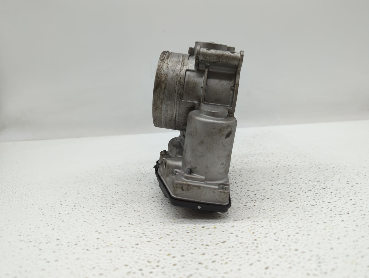 2011-2018 Ford Edge Throttle Body P/N:AT4E-EF AT4E-9F991-EL Fits Fits 2011 2012 2013 2014 2015 2016 2017 2018 2019 OEM Used 