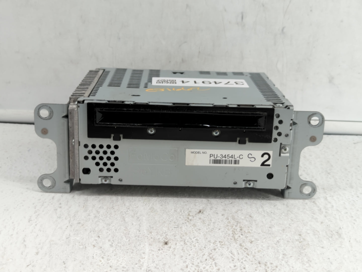 2012-2012 Ford Edge Am Fm Cd Player Radio Receiver - Oemusedautoparts1.com