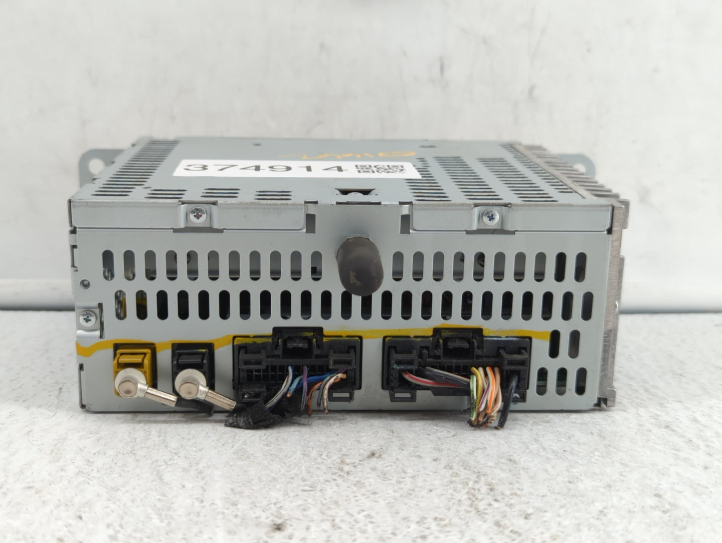 2012-2012 Ford Edge Am Fm Cd Player Radio Receiver - Oemusedautoparts1.com