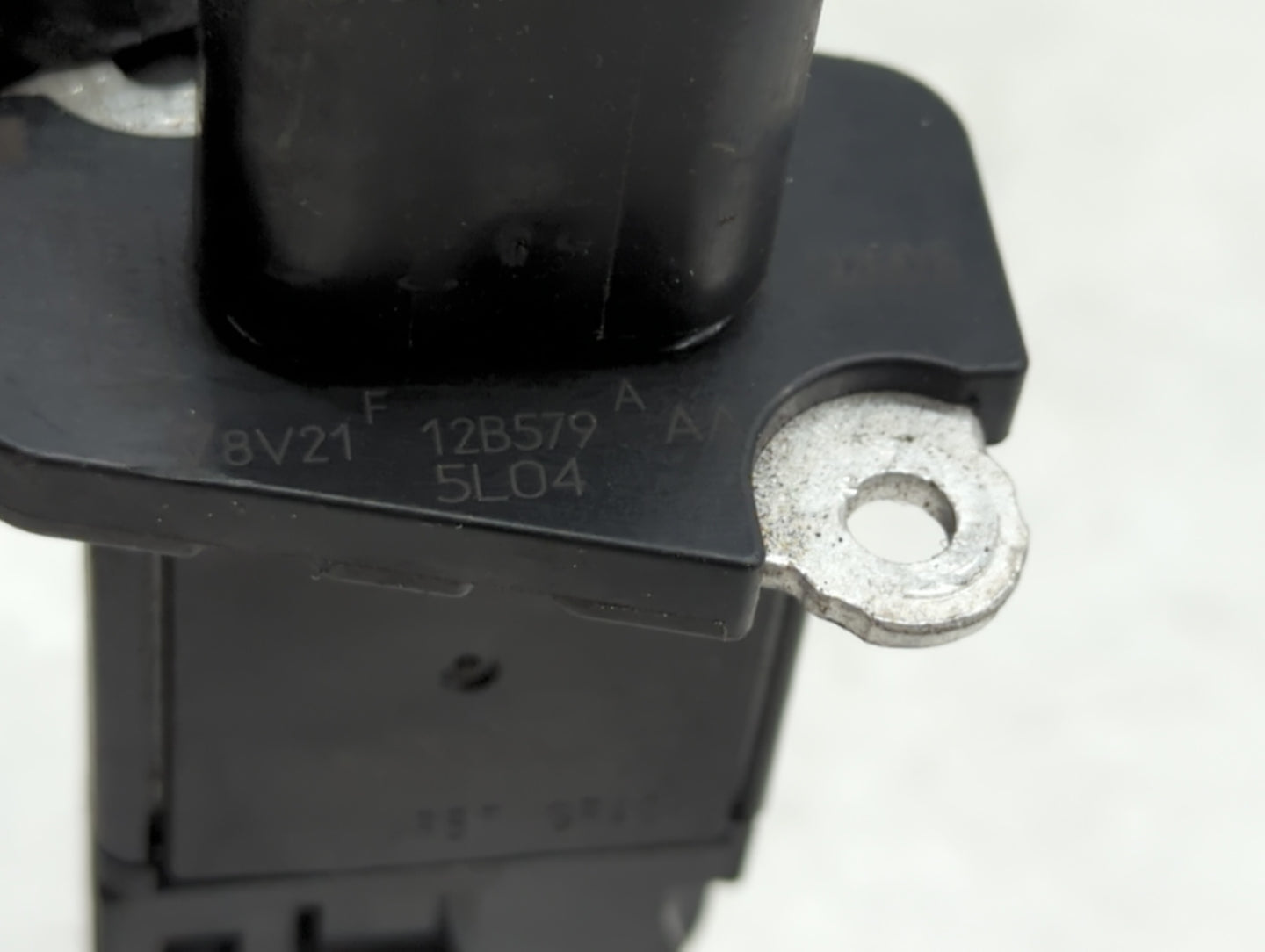 2012-2014 Ford Edge Mass Air Flow Meter Maf - Oemusedautoparts1.com