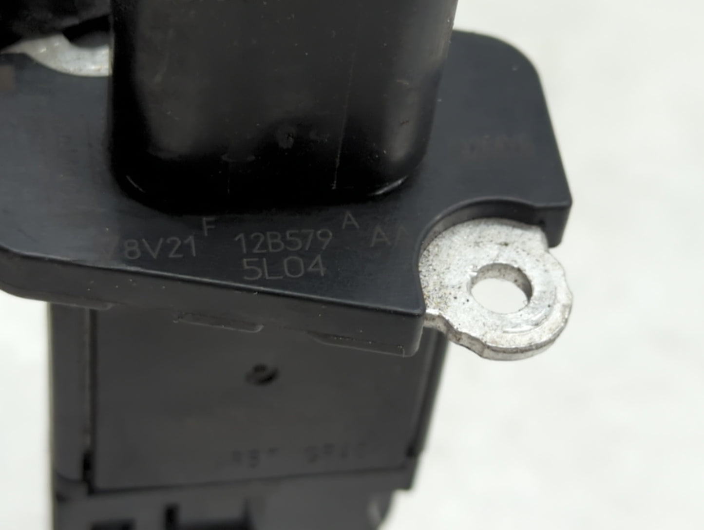 2012-2014 Ford Edge Mass Air Flow Meter Maf - Oemusedautoparts1.com