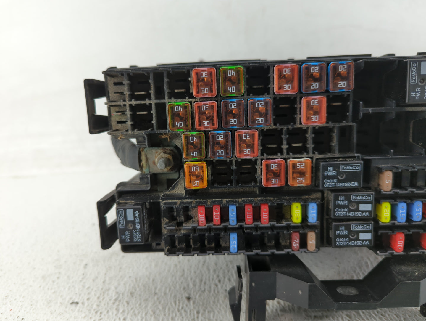 2012-2014 Ford Edge Fusebox Fuse Box Panel Relay Module P/N:CT4T-14290-LH BT4T-14290-DF, CT4T-14290-GH Fits Fits 2012 2013 2