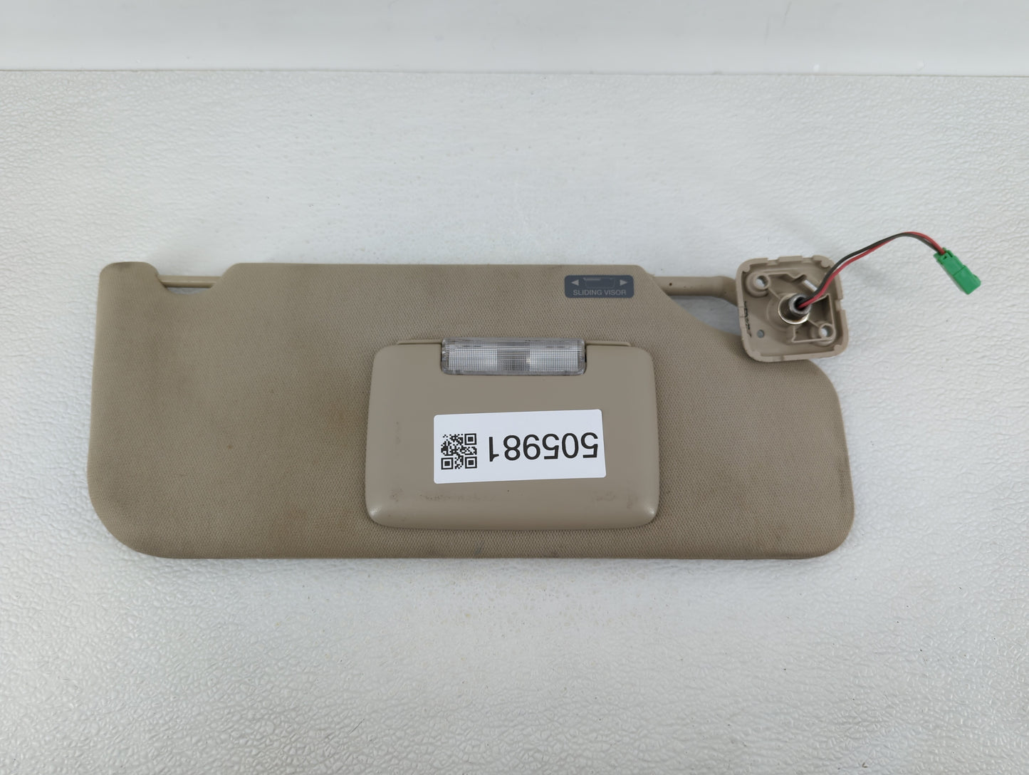 2011-2014 Ford Edge Sun Visor Shade Replacement Passenger Right Mirror Fits Fits 2011 2012 2013 2014 2015 OEM Used Auto Part