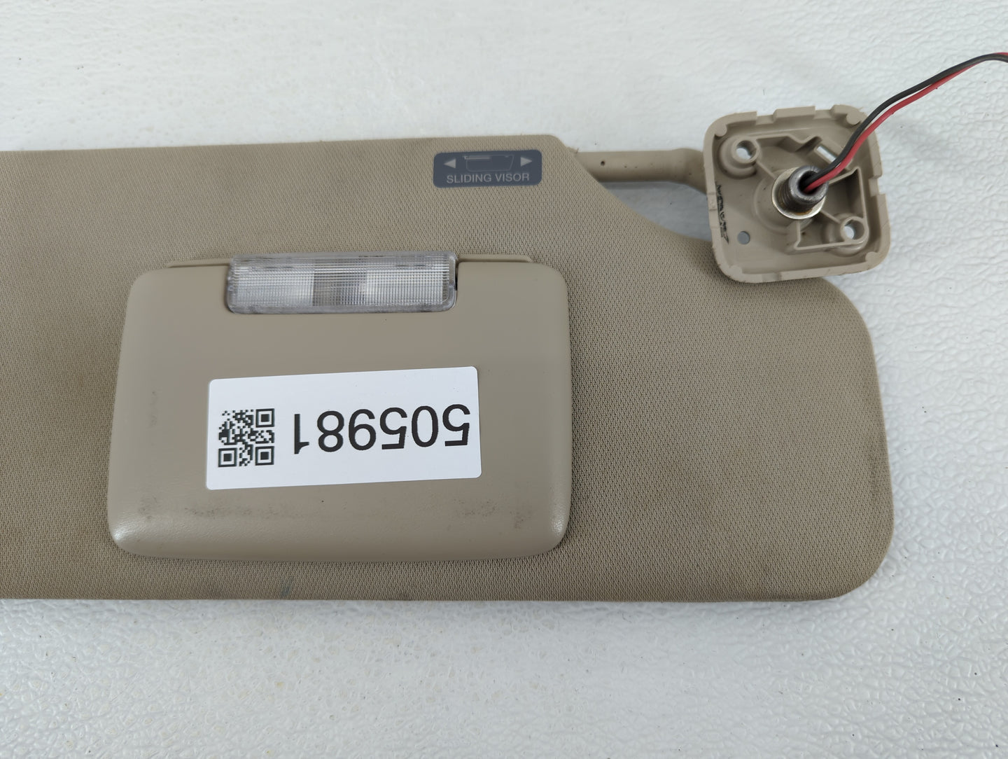 2011-2014 Ford Edge Sun Visor Shade Replacement Passenger Right Mirror Fits Fits 2011 2012 2013 2014 2015 OEM Used Auto Part