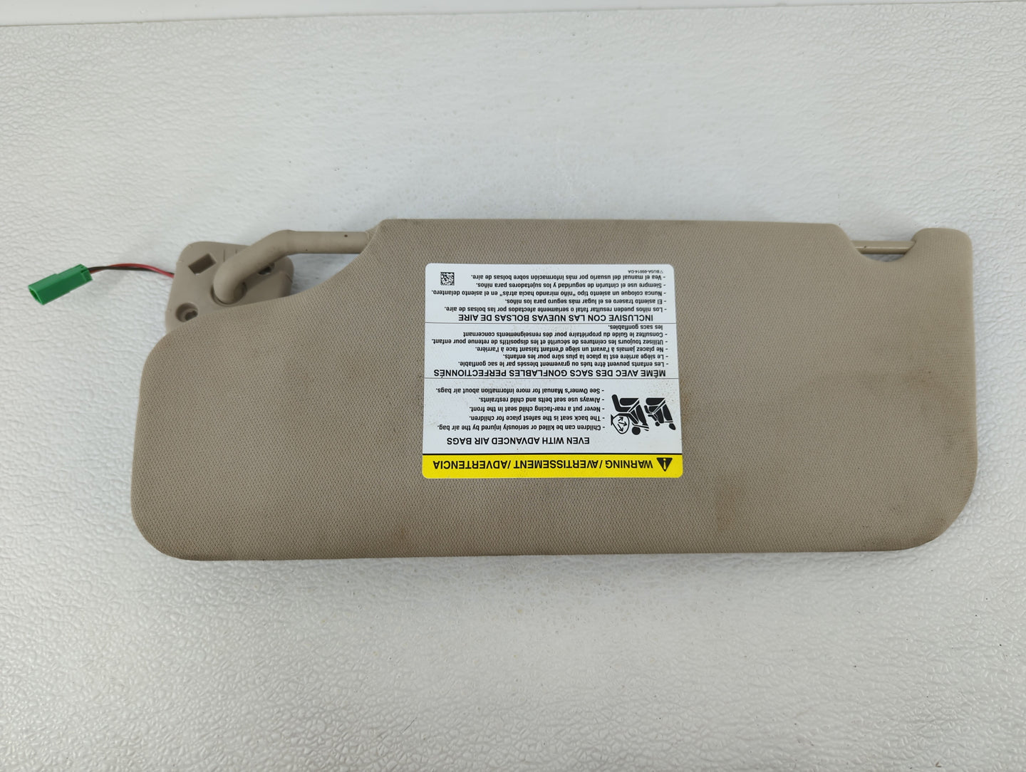 2011-2014 Ford Edge Sun Visor Shade Replacement Passenger Right Mirror Fits Fits 2011 2012 2013 2014 2015 OEM Used Auto Part