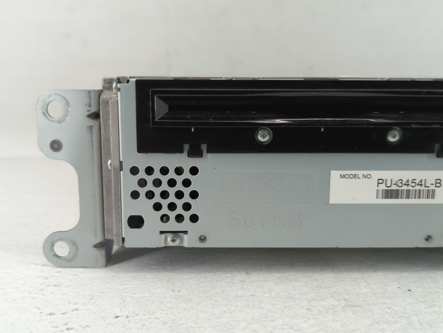 2012-2012 Ford Edge Am Fm Cd Player Radio Receiver - Oemusedautoparts1.com