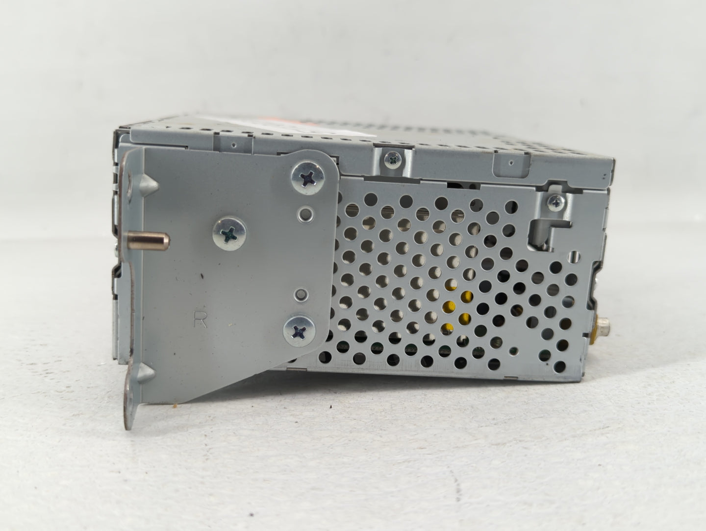 2012-2012 Ford Edge Am Fm Cd Player Radio Receiver - Oemusedautoparts1.com