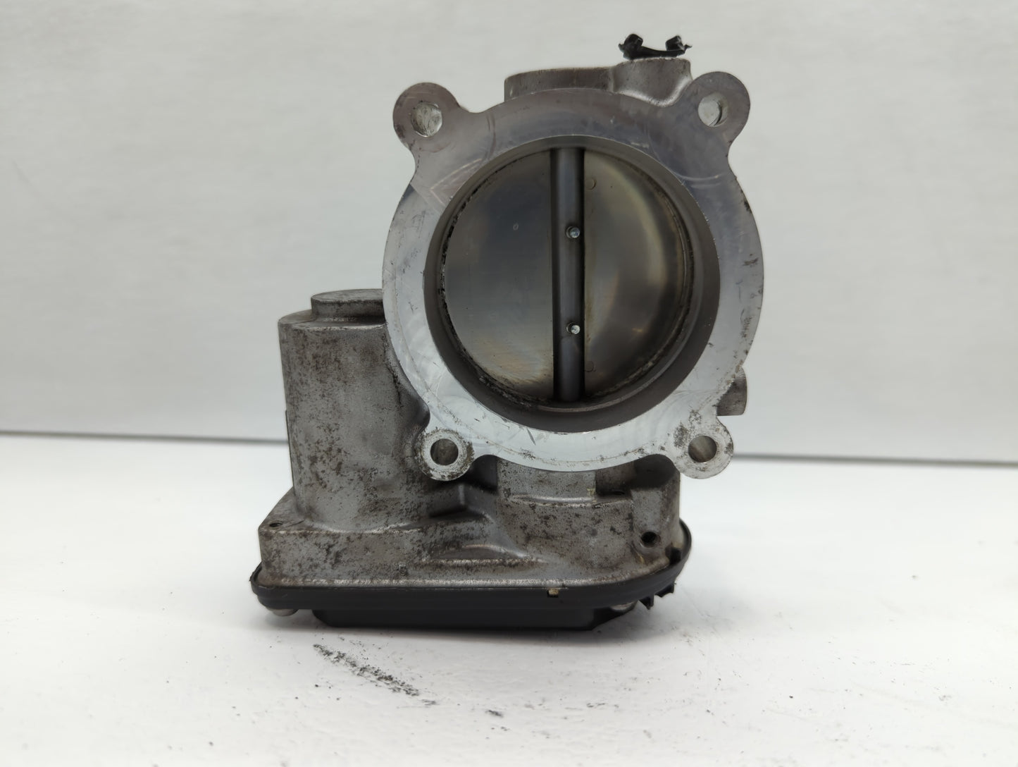 2011-2018 Ford Edge Throttle Body P/N:AT4E-ED Fits Fits 2011 2012 2013 2014 2015 2016 2017 2018 2019 OEM Used Auto Parts - O