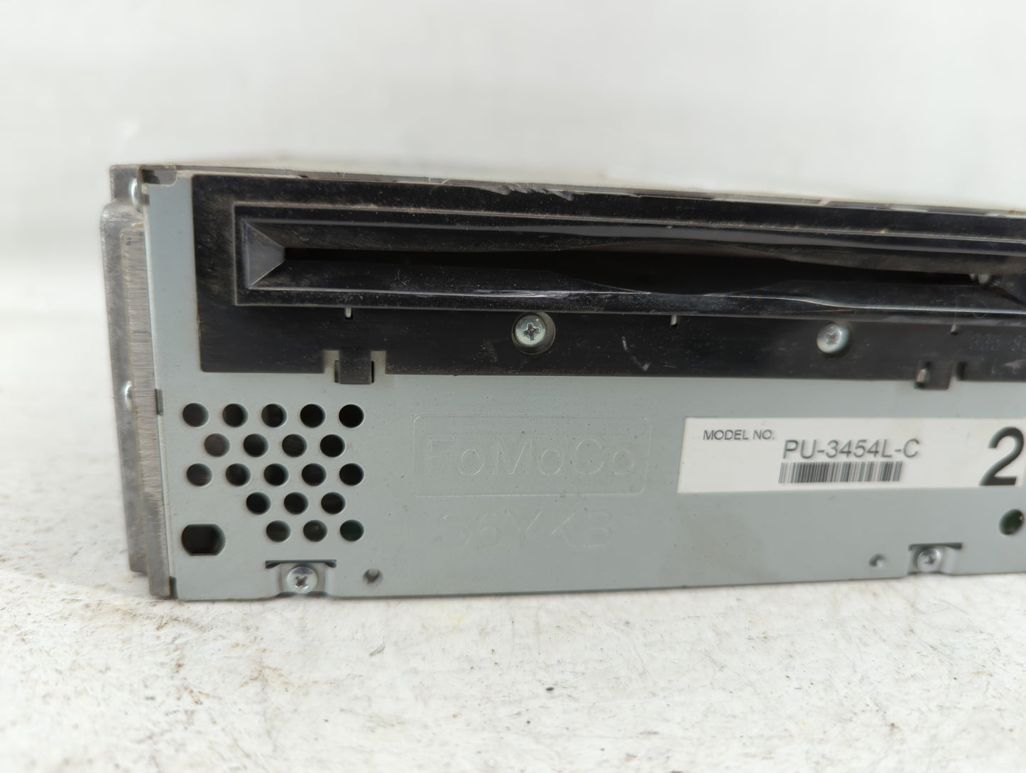 2012-2012 Ford Edge Am Fm Cd Player Radio Receiver - Oemusedautoparts1.com