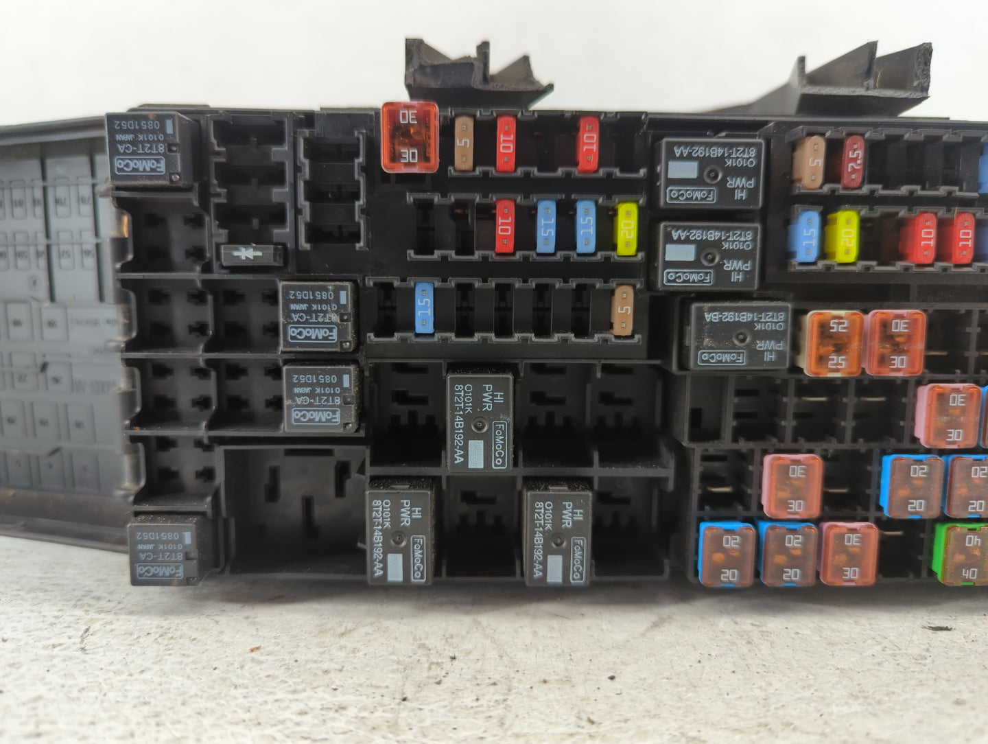 2012-2014 Ford Edge Fusebox Fuse Box Panel Relay Module P/N:CT4-14290-LE Fits Fits 2012 2013 2014 OEM Used Auto Parts - Oemu