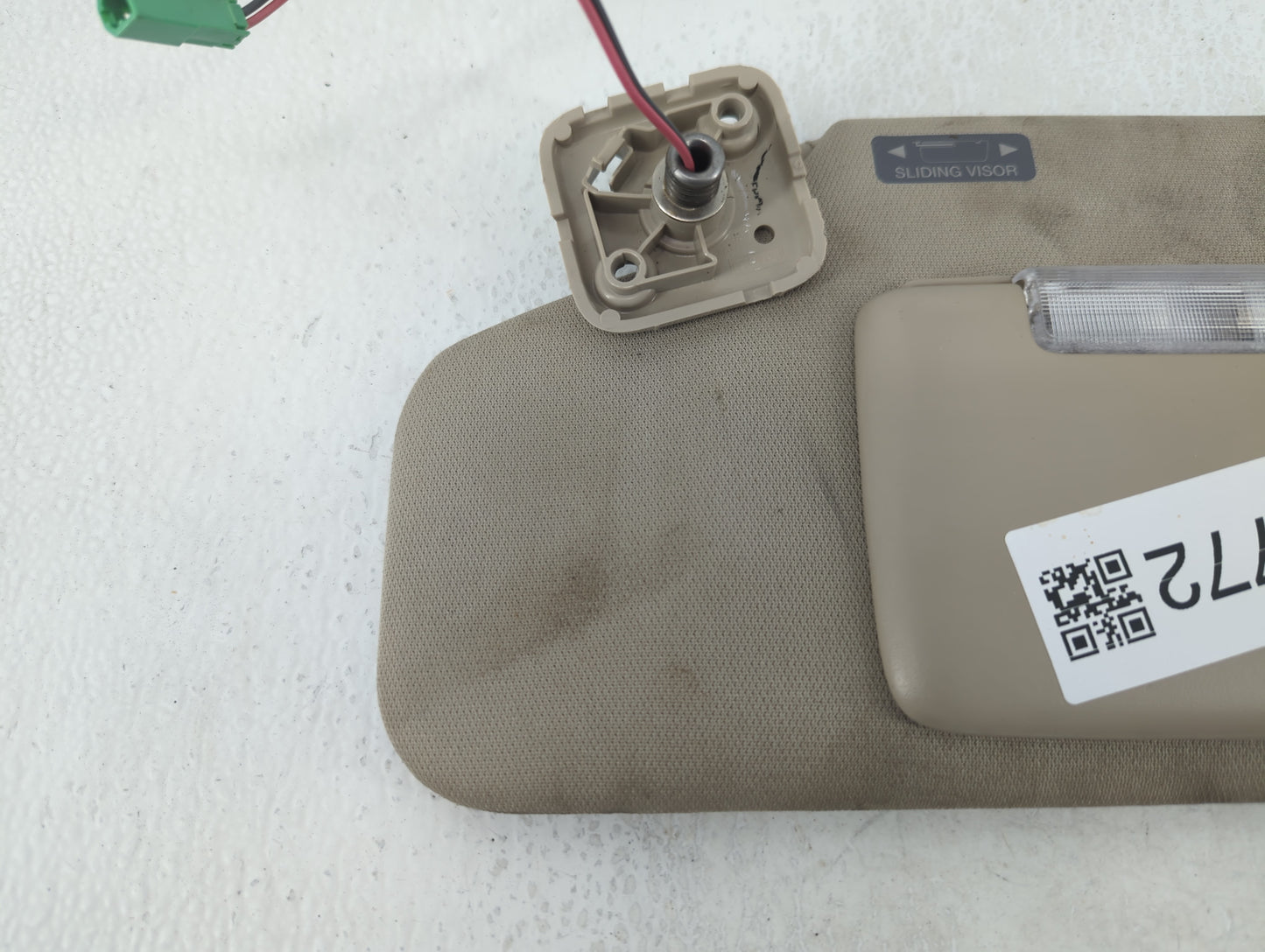2011-2014 Ford Edge Sun Visor Shade Replacement Driver Left Mirror Fits Fits 2011 2012 2013 2014 OEM Used Auto Parts - Oemus