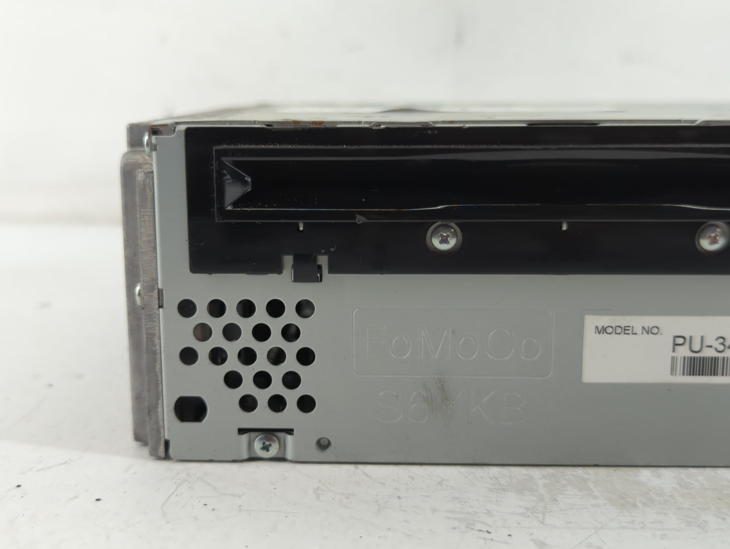 2012 Ford Edge Radio AM FM Cd Player Receiver Replacement P/N:CT4T-19C107-BB Fits OEM Used Auto Parts - Oemusedautoparts1.co