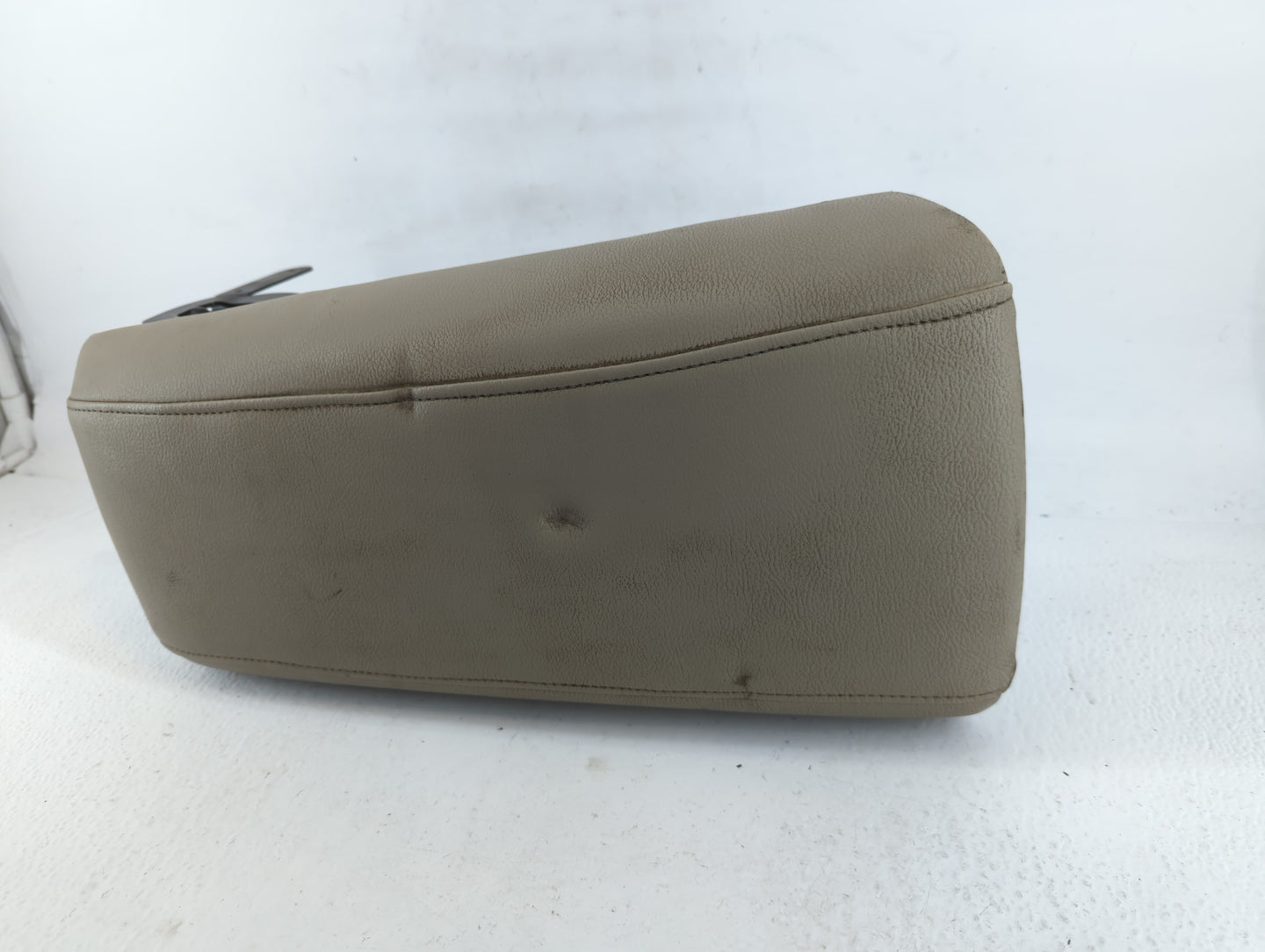 2012 Ford Edge Center Console Armrest Cover Lid Fits OEM Used Auto Parts - Oemusedautoparts1.com