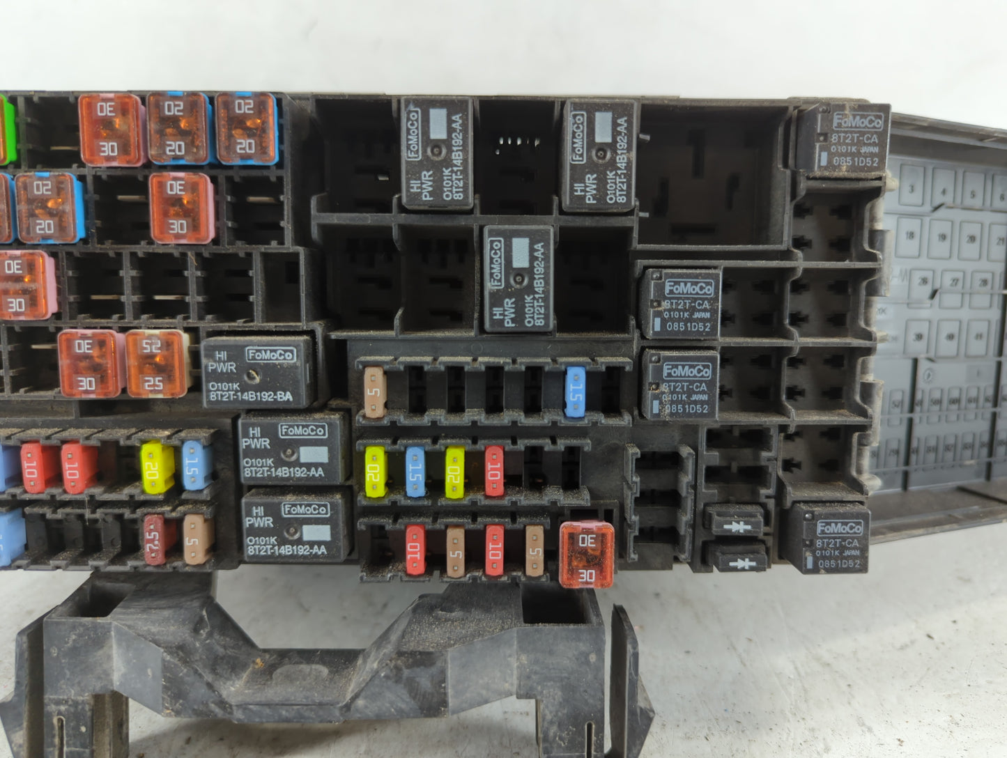 2012-2014 Ford Edge Fusebox Fuse Box Panel Relay Module P/N:BT4T-14A003-AA Fits Fits 2012 2013 2014 OEM Used Auto Parts - Oe