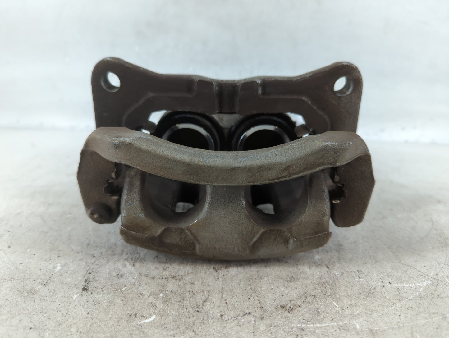 2011-2014 Ford Edge Front Driver Left Brake Caliper - Oemusedautoparts1.com
