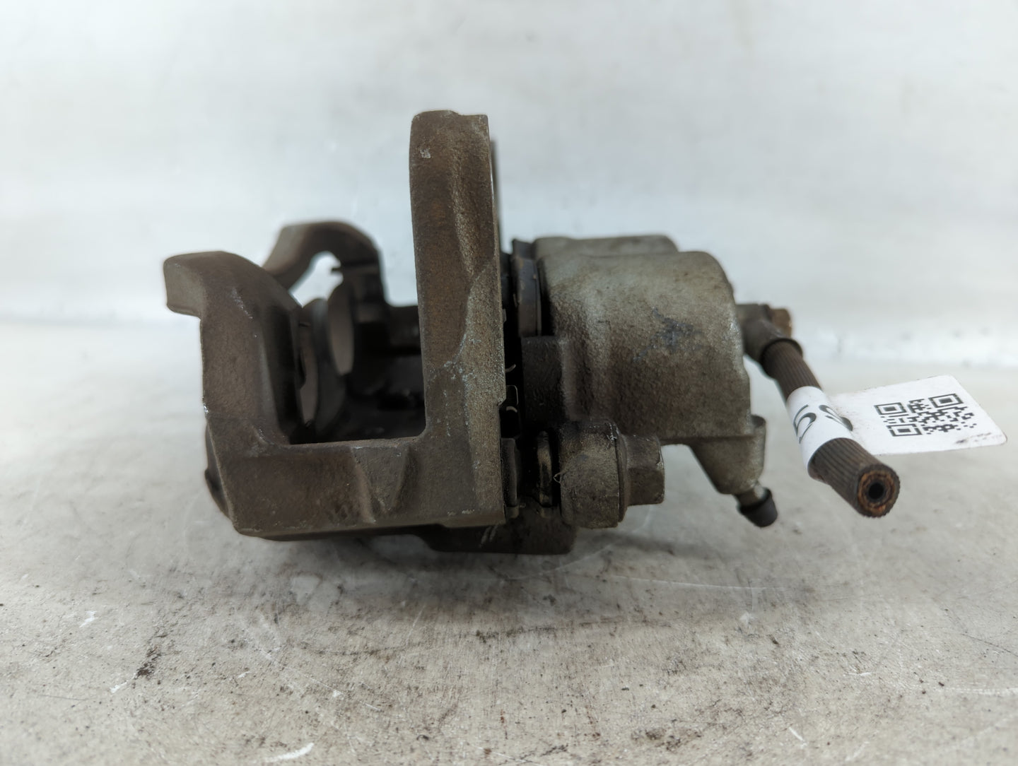 2011-2014 Ford Edge Front Driver Left Brake Caliper - Oemusedautoparts1.com