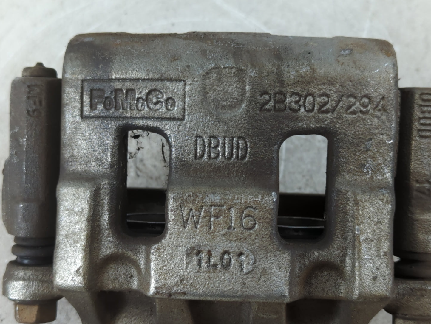 2011-2014 Ford Edge Front Driver Left Brake Caliper - Oemusedautoparts1.com