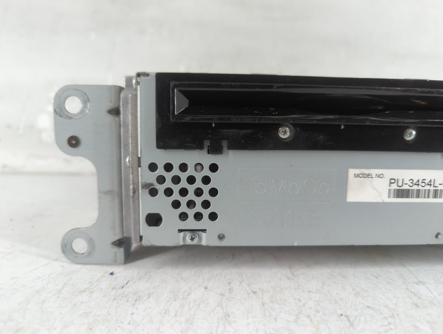 2012 Ford Edge Radio AM FM Cd Player Receiver Replacement P/N:CT4T-19C107-BD Fits OEM Used Auto Parts - Oemusedautoparts1.co