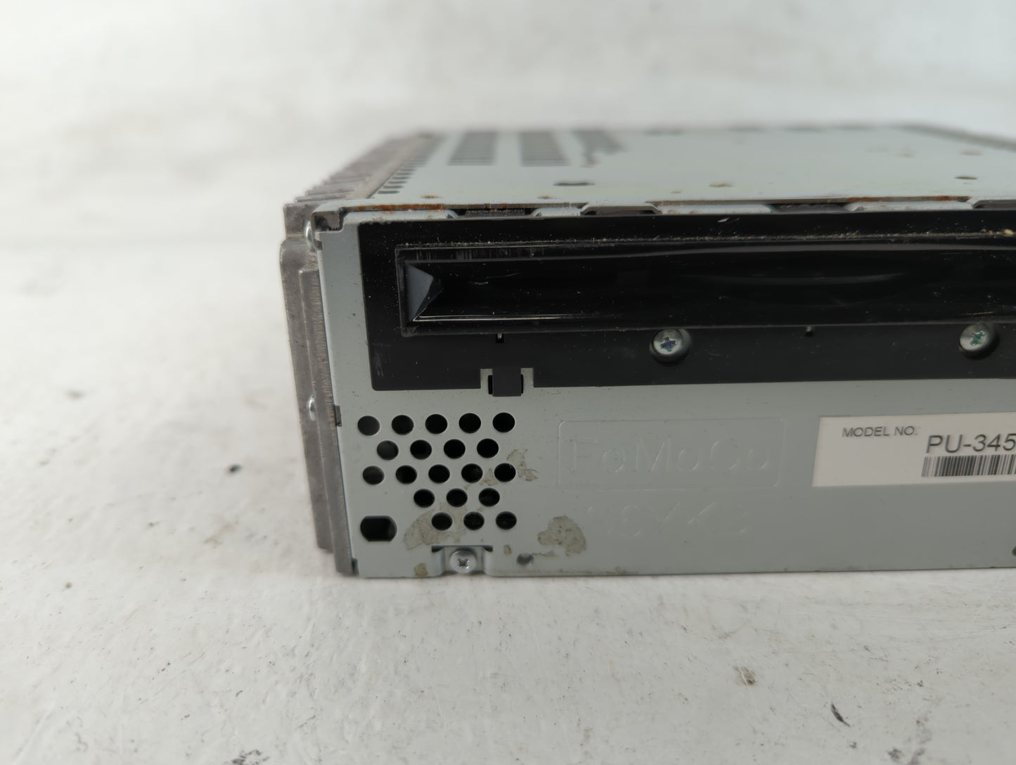 2012 Ford Edge Radio AM FM Cd Player Receiver Replacement P/N:CT4T-19C107-BD Fits Fits 2013 OEM Used Auto Parts - Oemusedaut