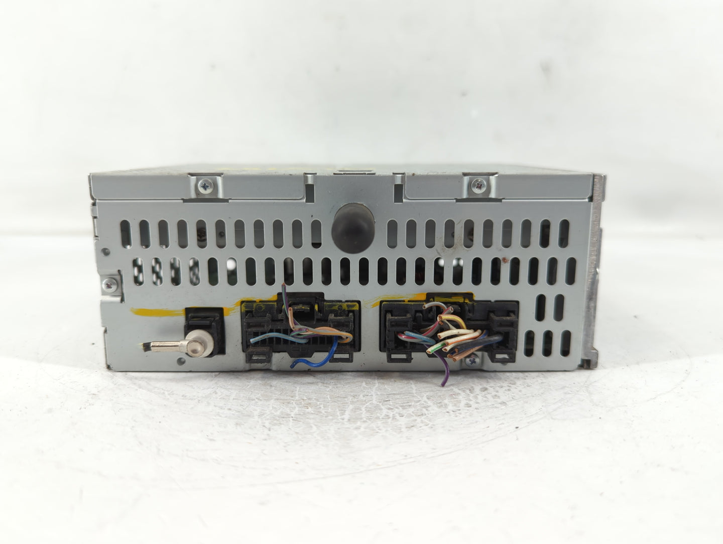 2012 Ford Edge Radio AM FM Cd Player Receiver Replacement P/N:CT4T-19C107-AC Fits Fits 2013 OEM Used Auto Parts - Oemusedaut