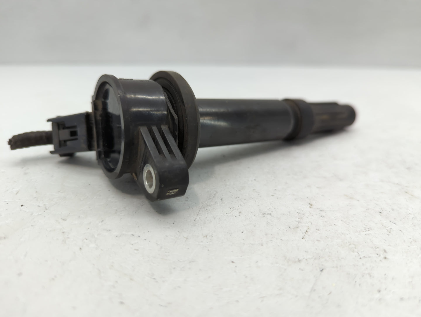 2009-2012 Ford Escape Ignition Coil Igniter Pack - Oemusedautoparts1.com