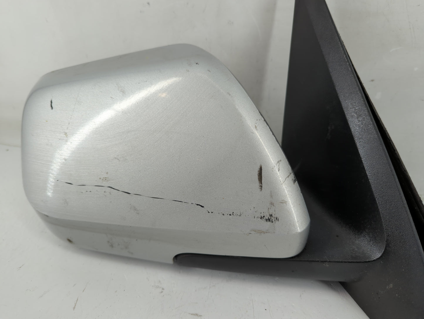 2010-2012 Ford Escape Passenger Side View Mirror - Right Door Mirror OEM Used - Oemusedautoparts1.com