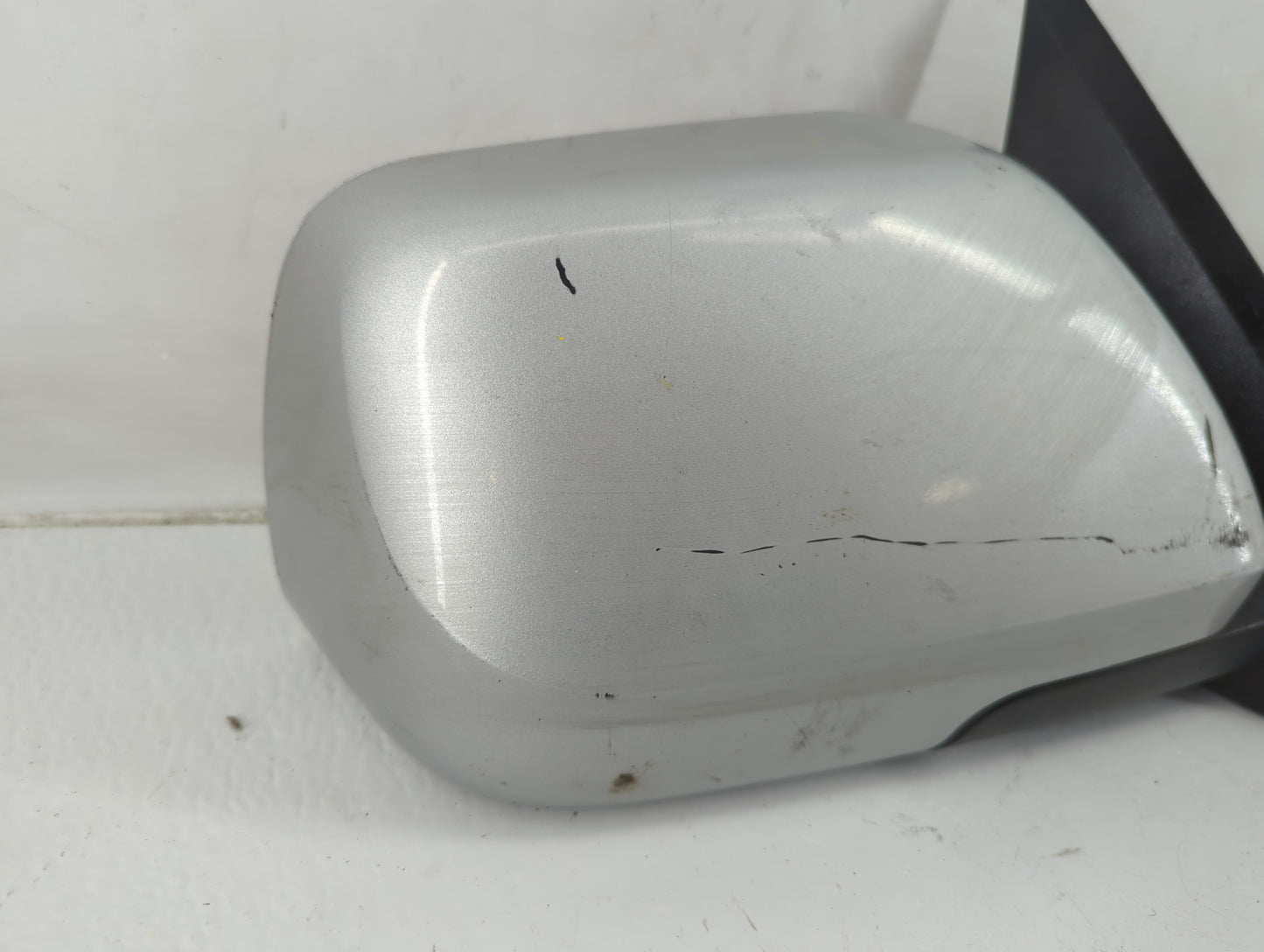 2010-2012 Ford Escape Passenger Side View Mirror - Right Door Mirror OEM Used - Oemusedautoparts1.com